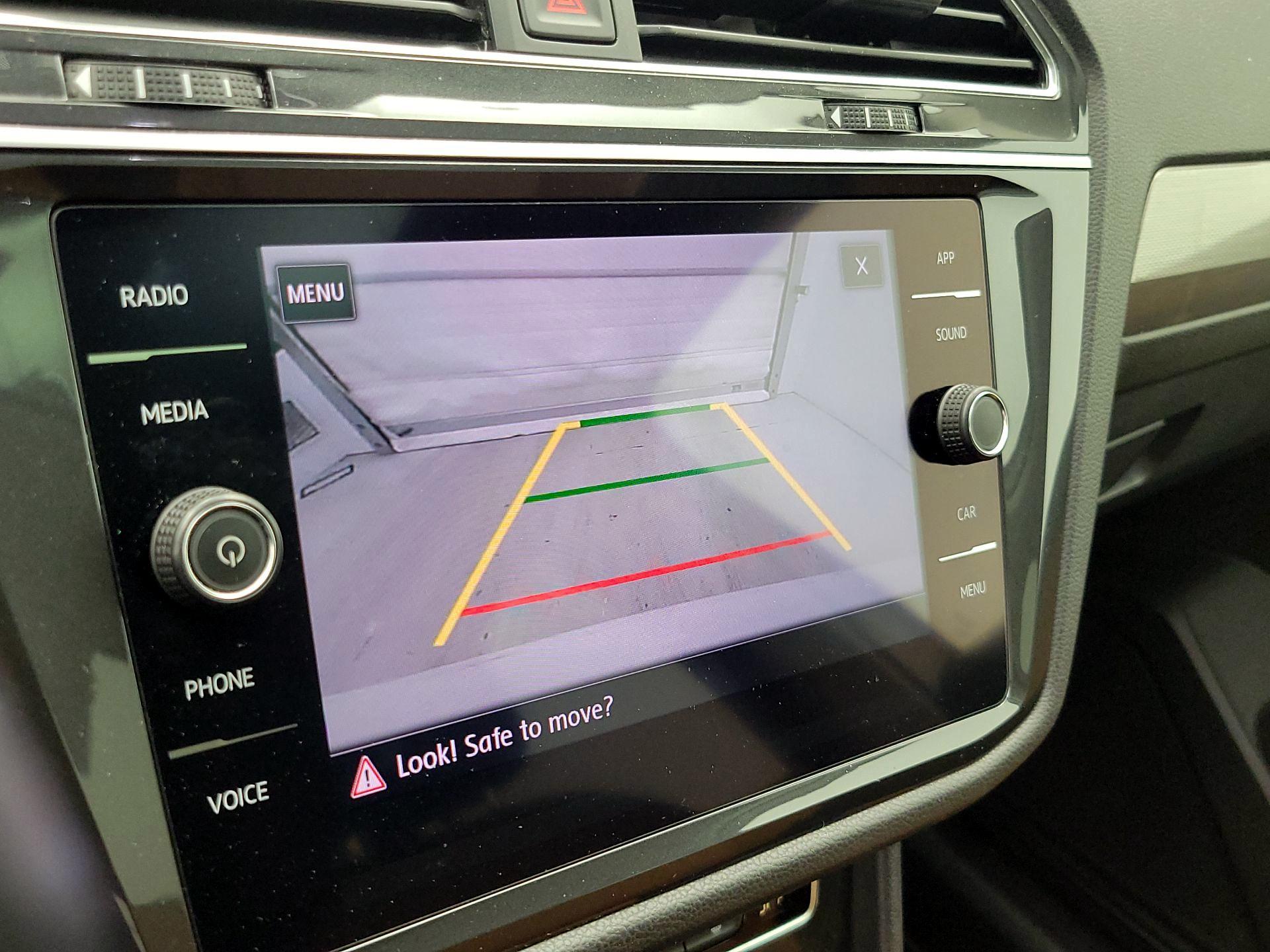 Thumbnail: 2019 Volkswagen Tiguan - 14