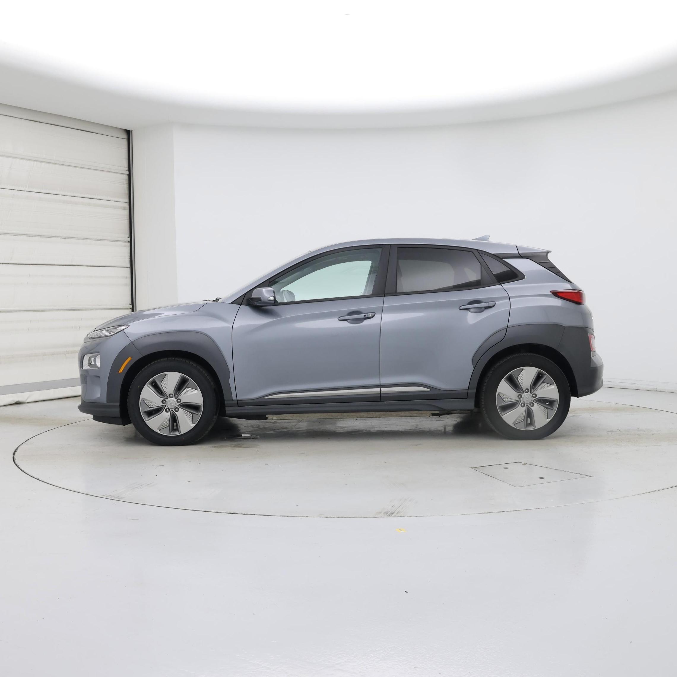 Thumbnail: 2021 Hyundai Kona - 3