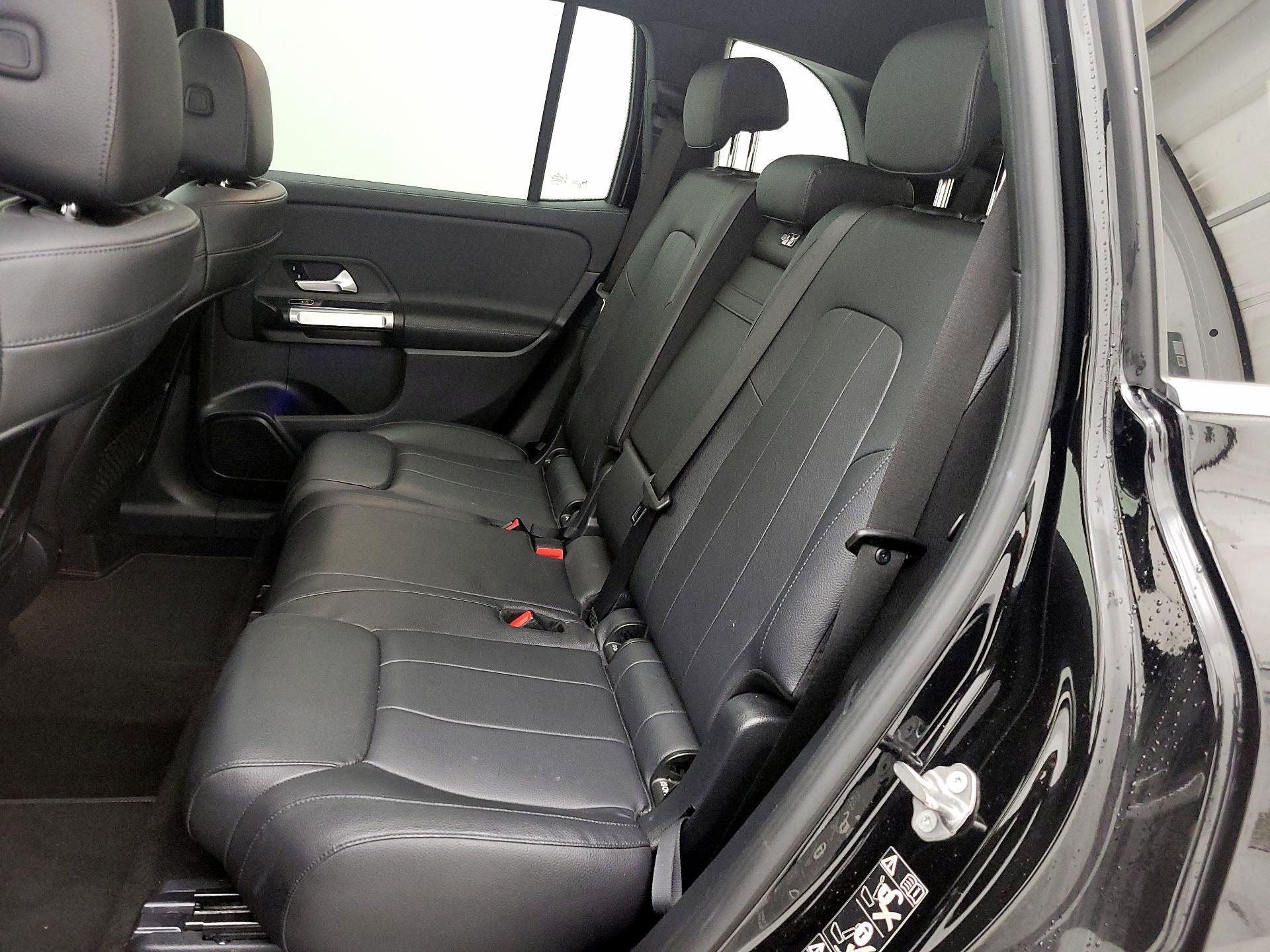 Thumbnail: 2021 Mercedes-Benz GLB - 20