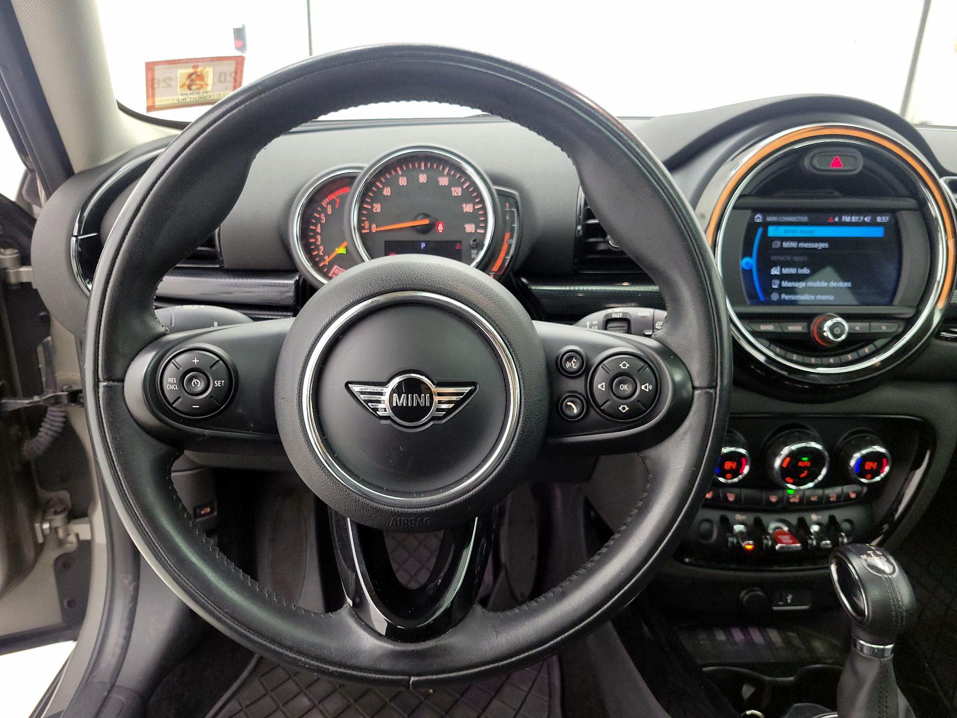 Thumbnail: 2019 MINI Cooper Clubman - 10