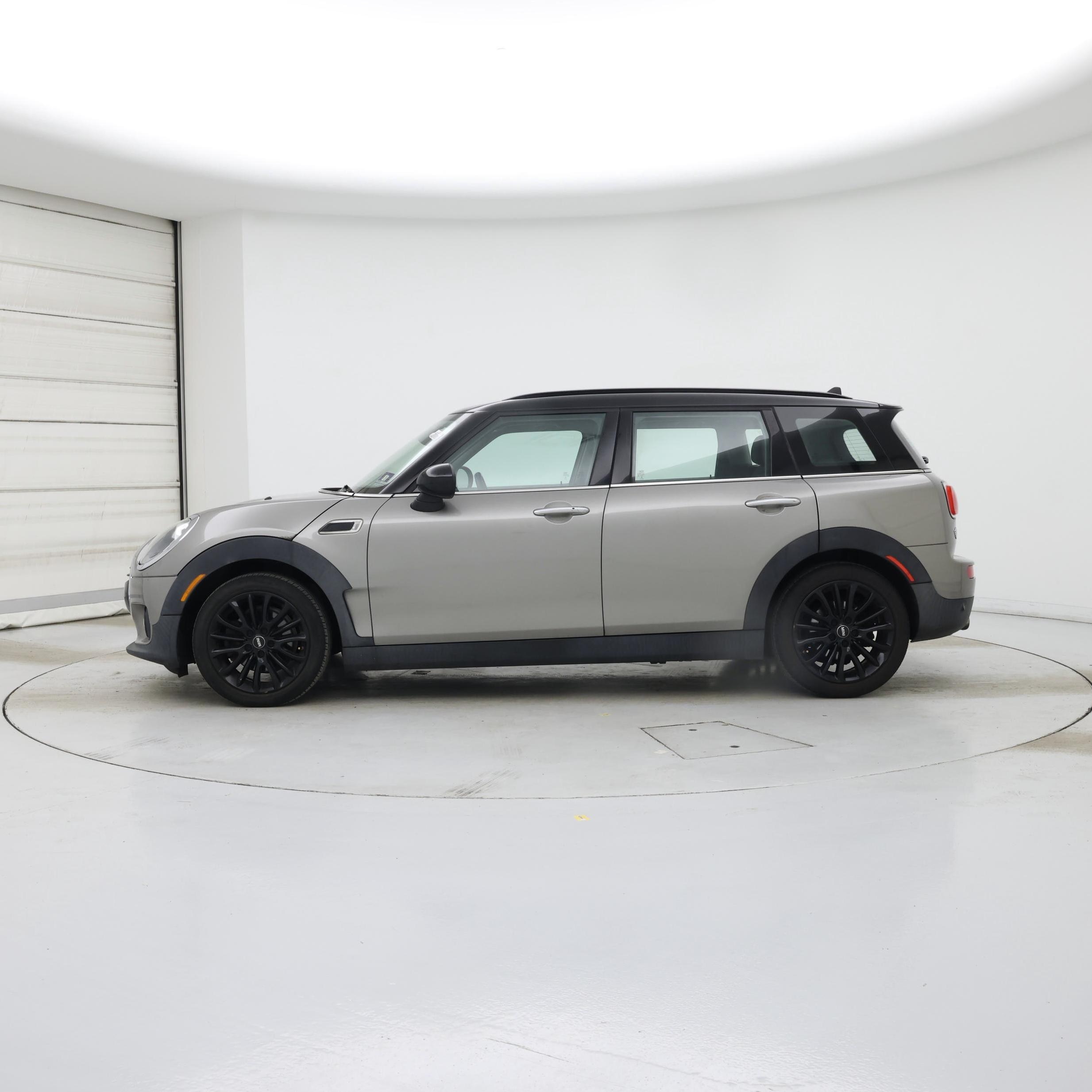 Thumbnail: 2019 MINI Cooper Clubman - 3