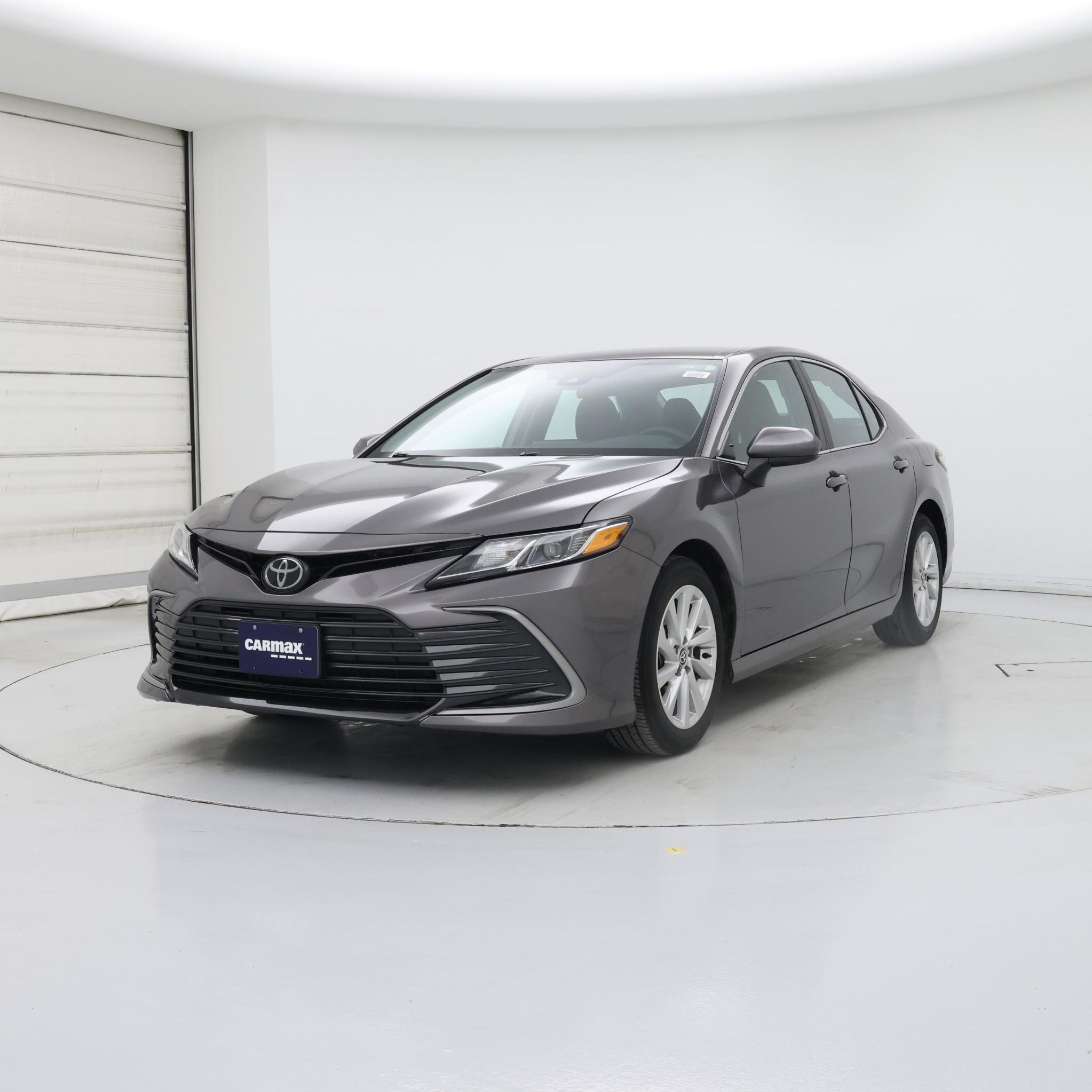 Thumbnail: 2023 Toyota Camry - 4