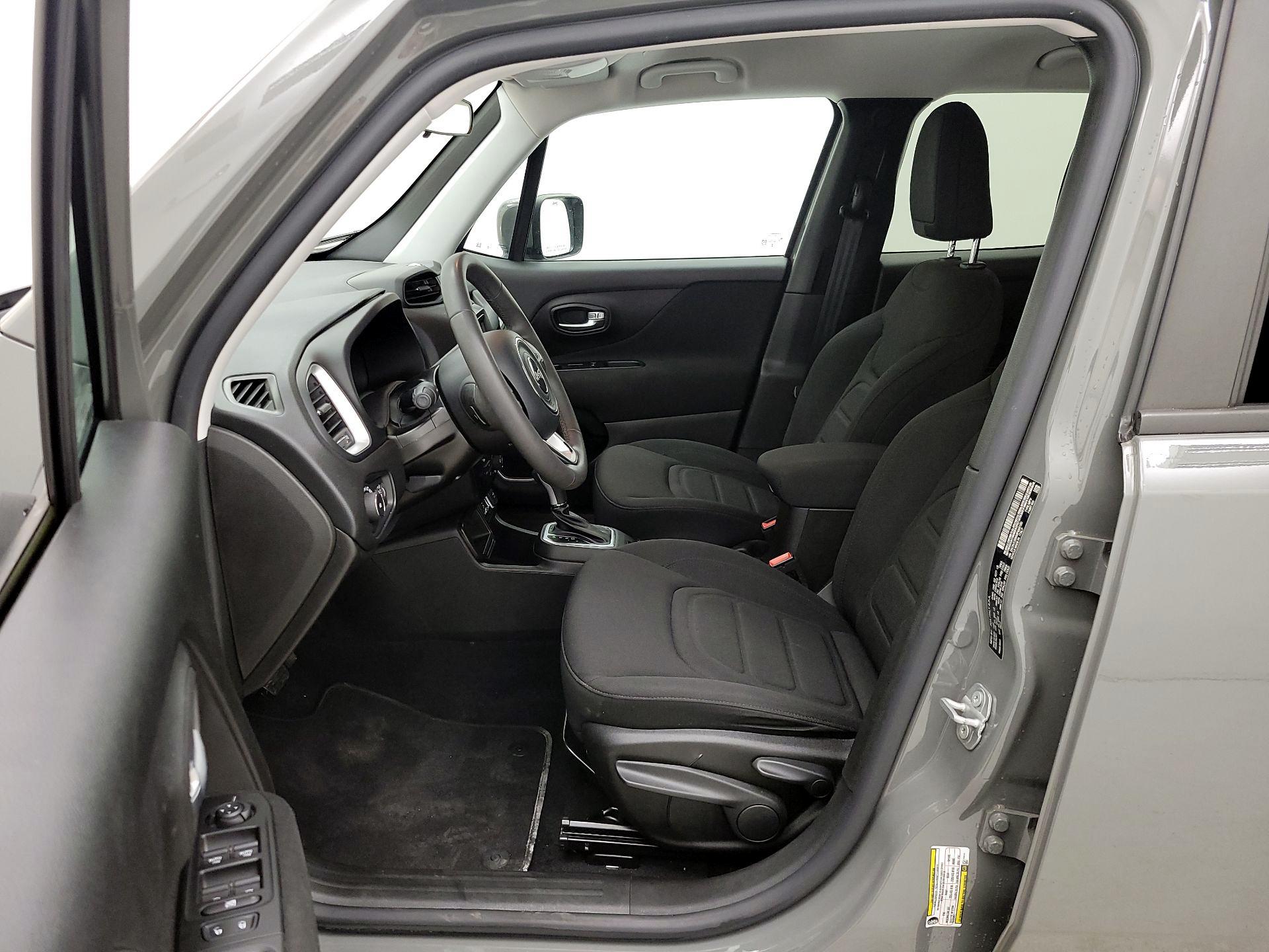 Thumbnail: 2021 Jeep Renegade - 11