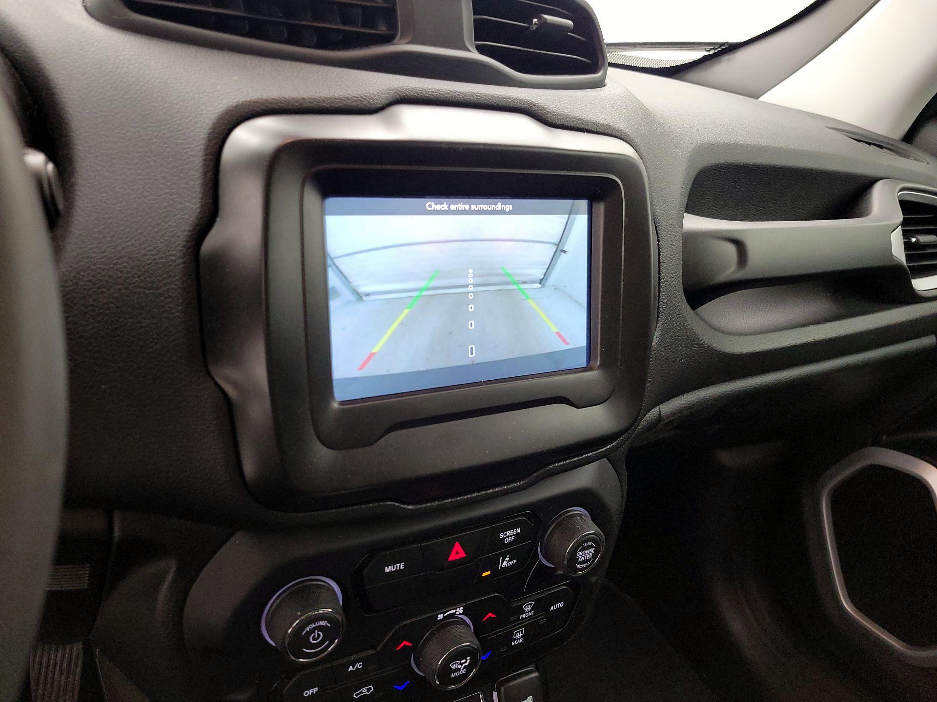 Thumbnail: 2021 Jeep Renegade - 14