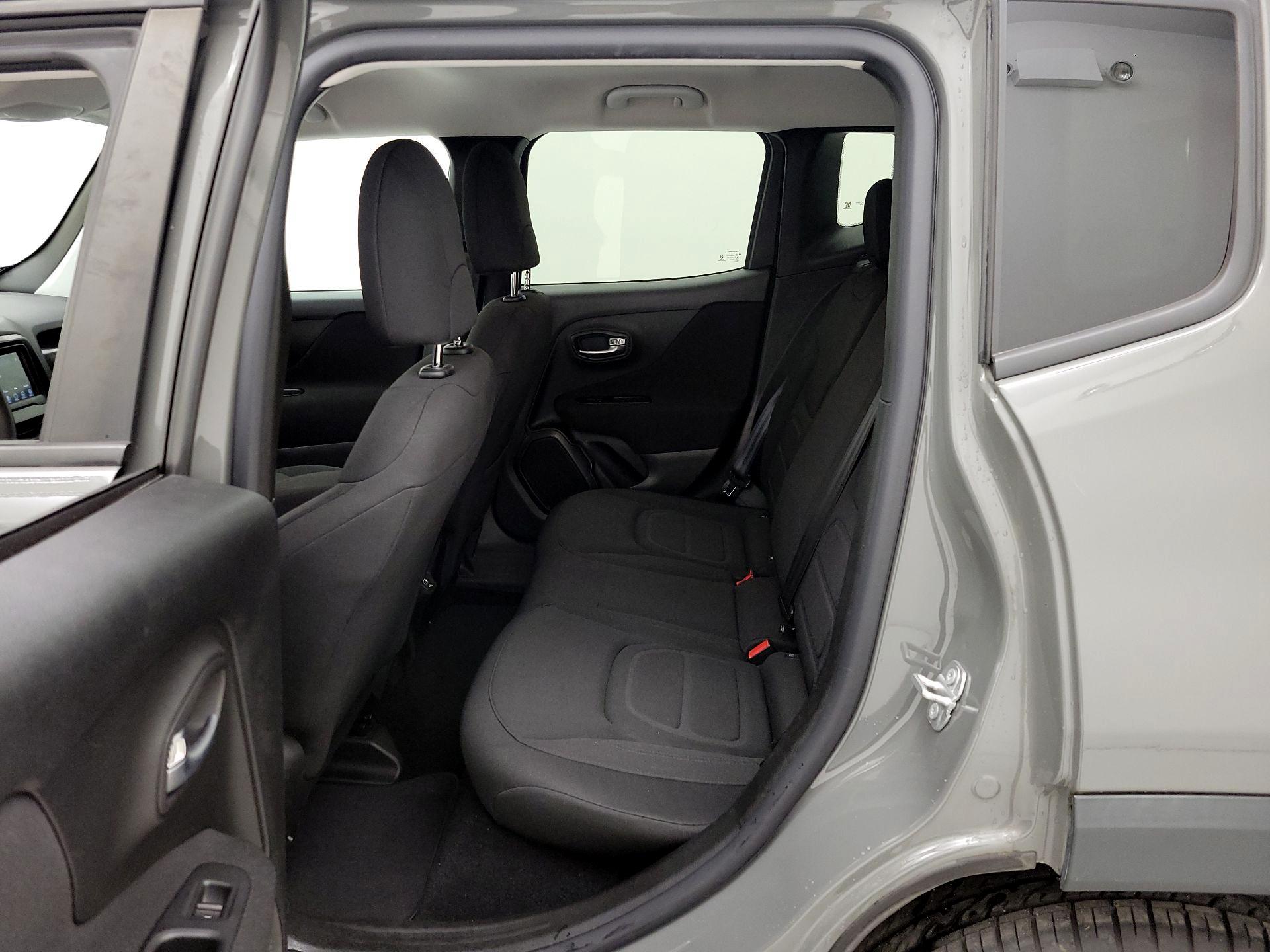 Thumbnail: 2021 Jeep Renegade - 19