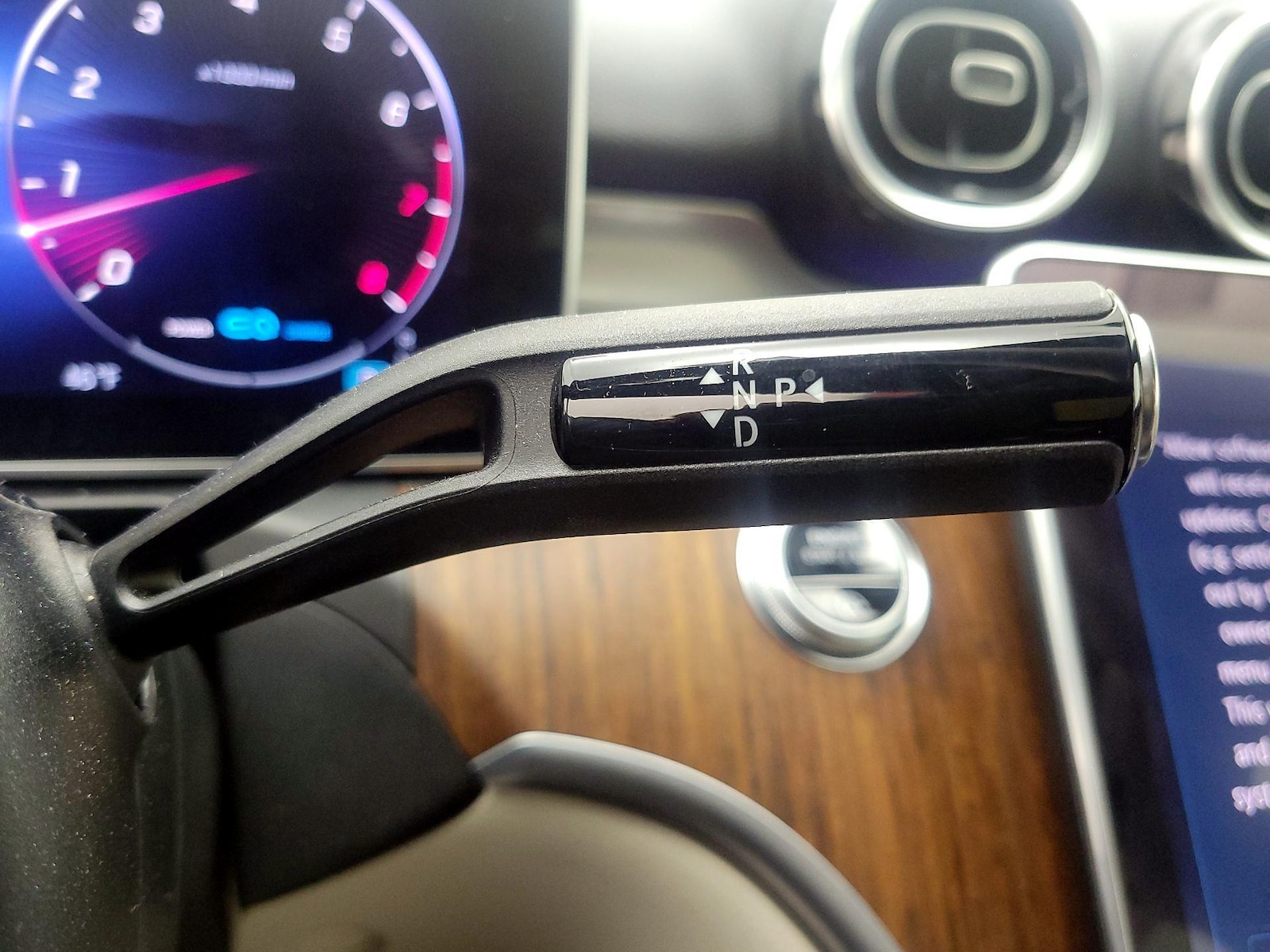2022 Mercedes-Benz C-Class Sedan C 300 - Photo 18