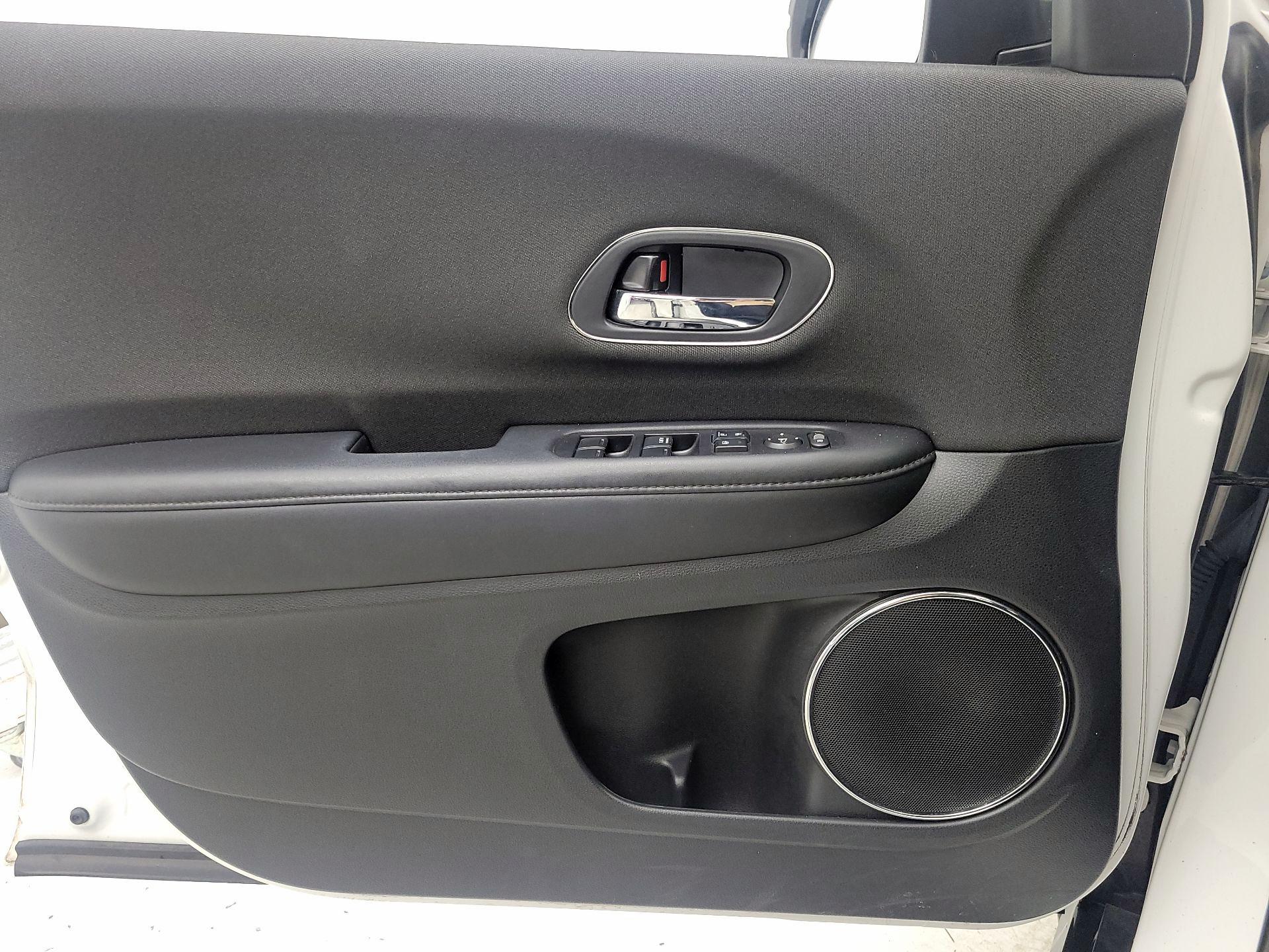 Thumbnail: 2021 Honda HR-V - 12