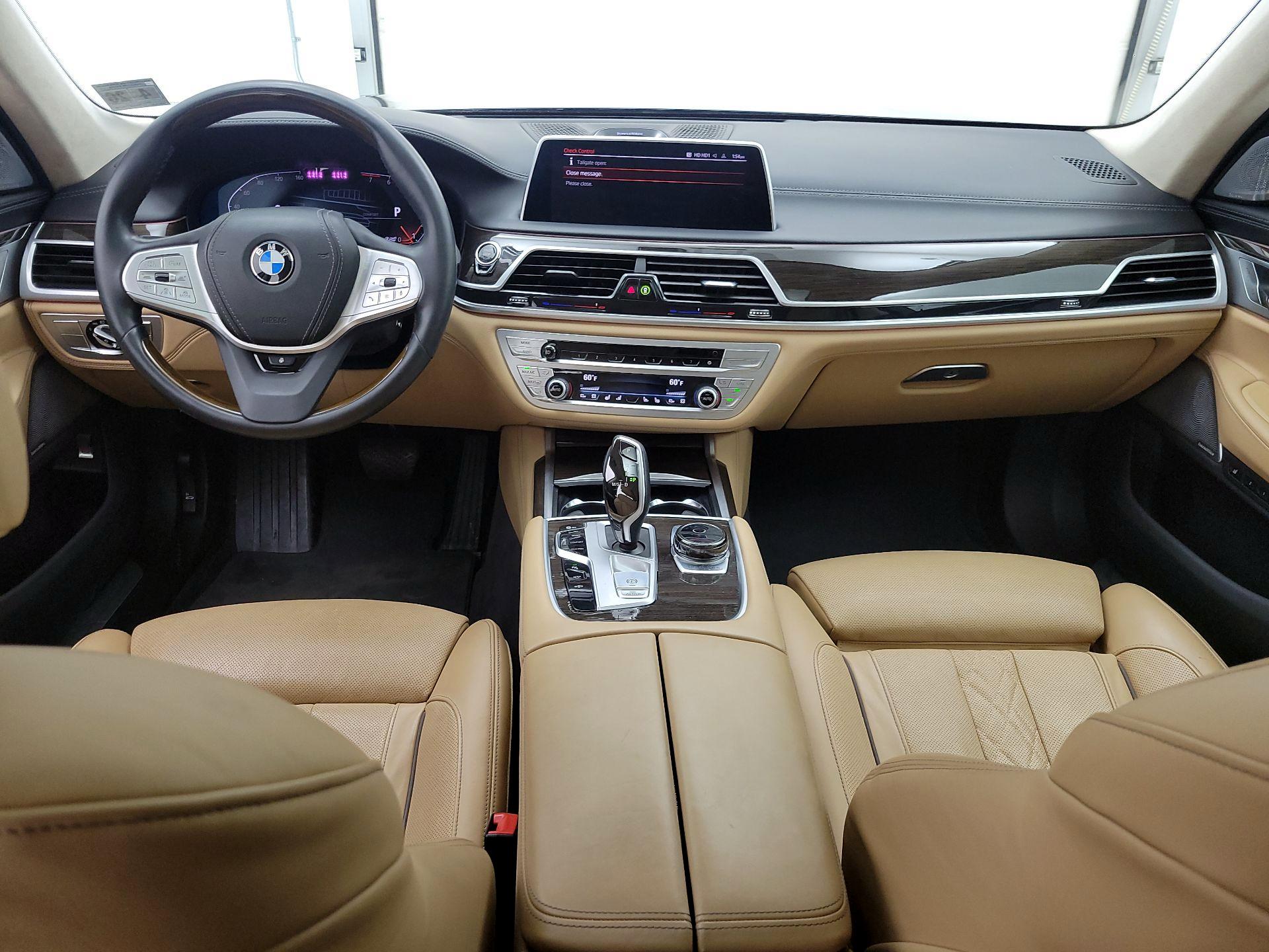 Thumbnail: 2021 BMW 7 Series - 9