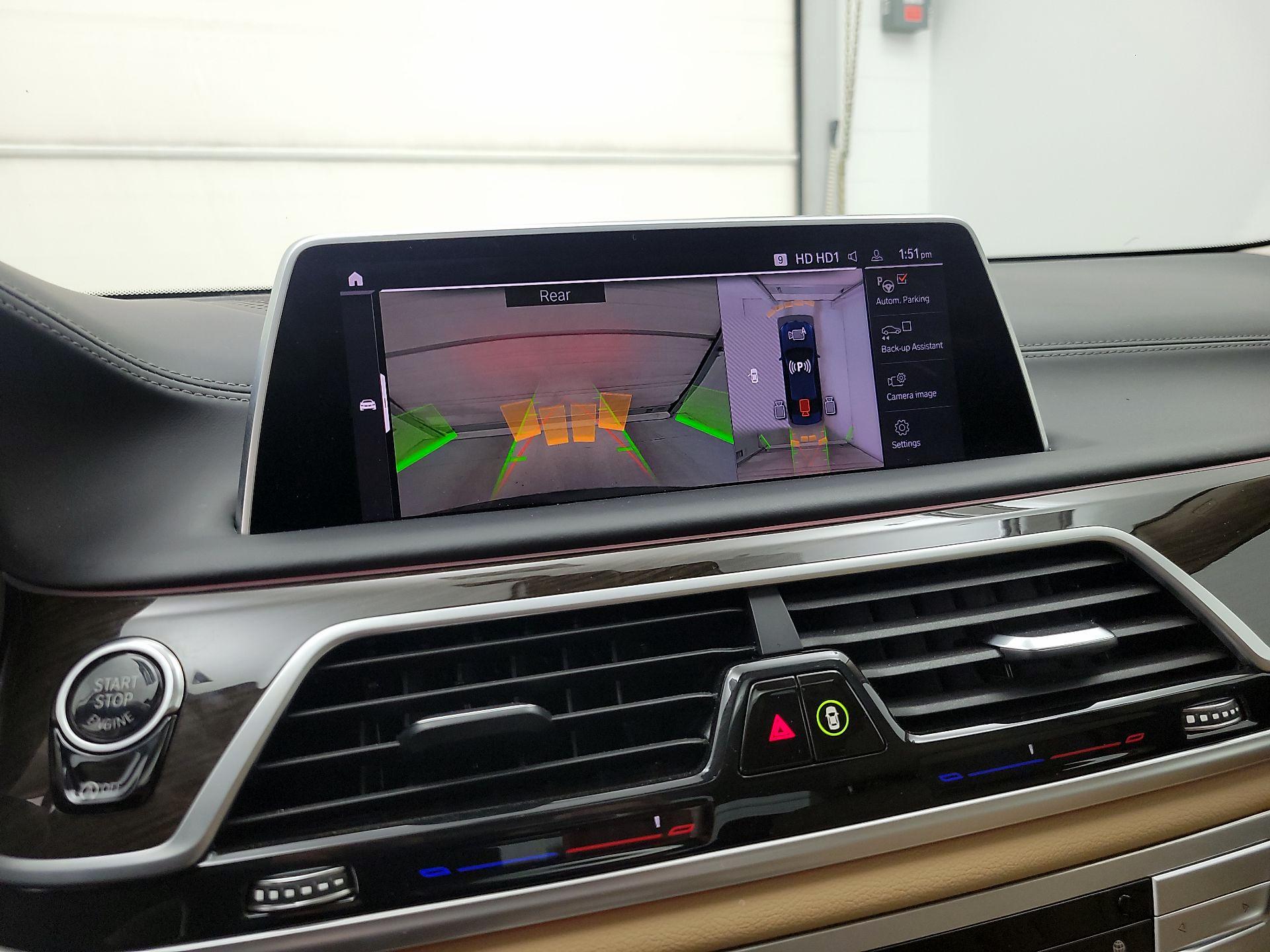 Thumbnail: 2021 BMW 7 Series - 13