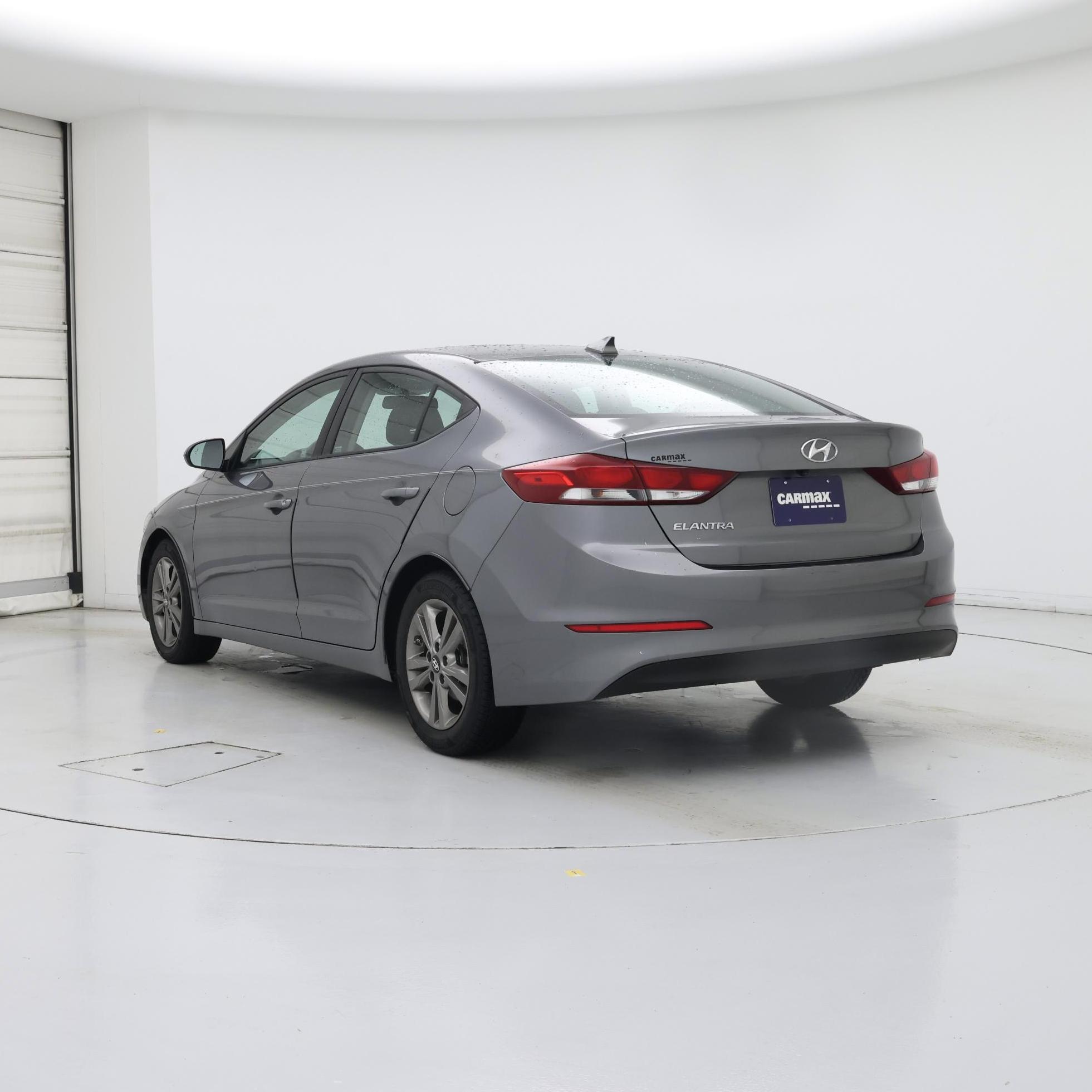 Thumbnail: 2018 Hyundai Elantra - 2