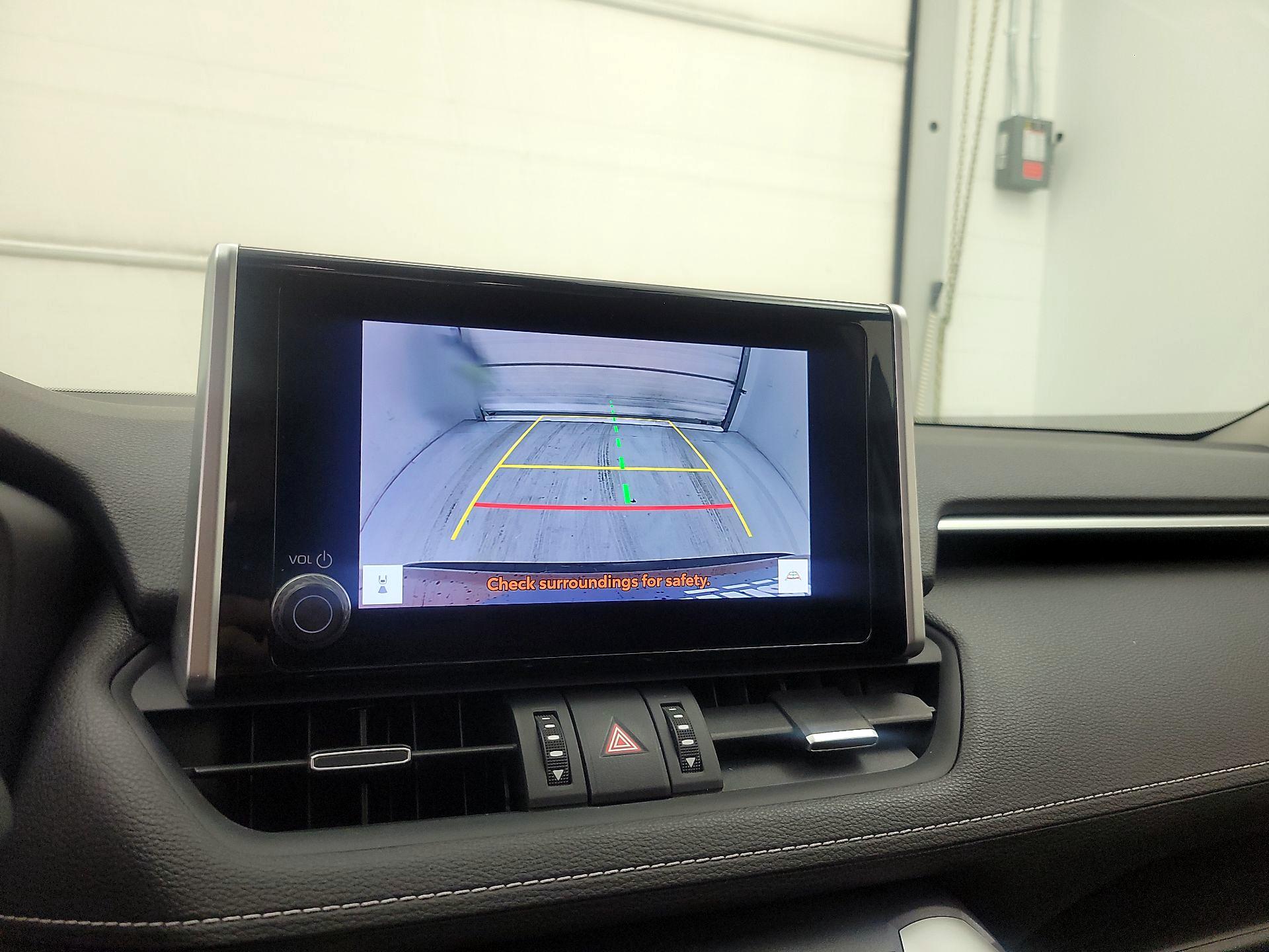 Thumbnail: 2025 Toyota RAV4 - 14