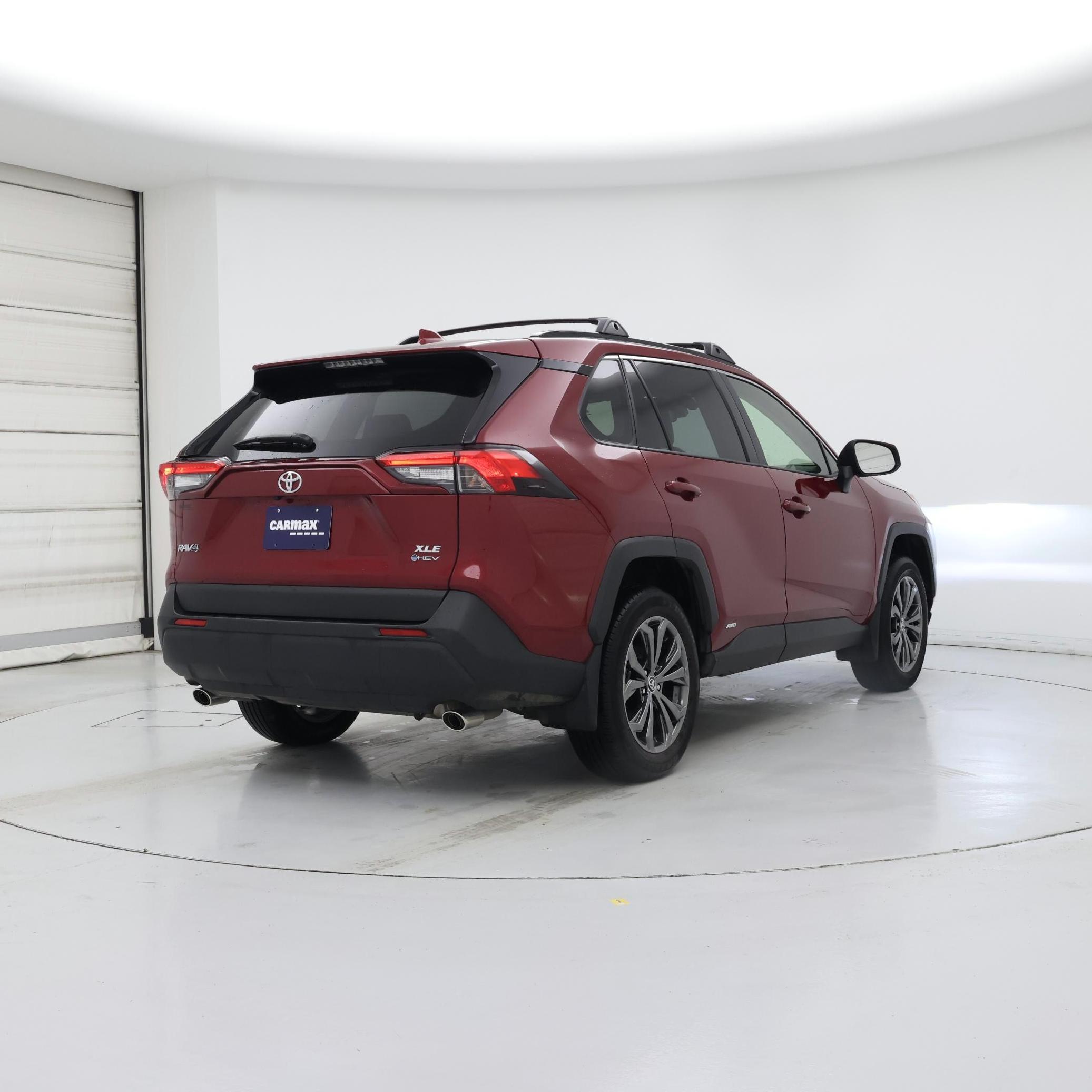Thumbnail: 2025 Toyota RAV4 - 8