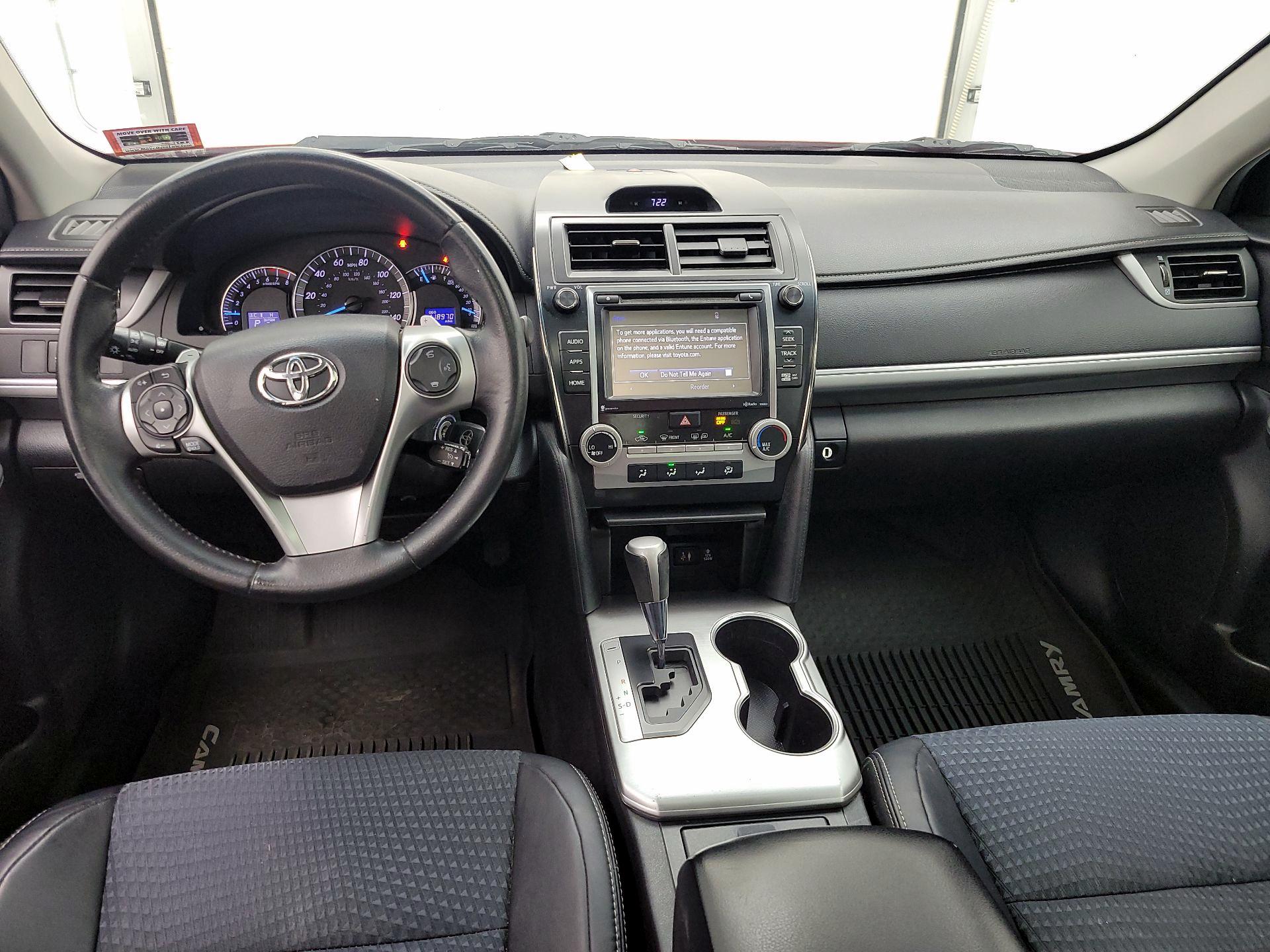 Thumbnail: 2014 Toyota Camry - 9