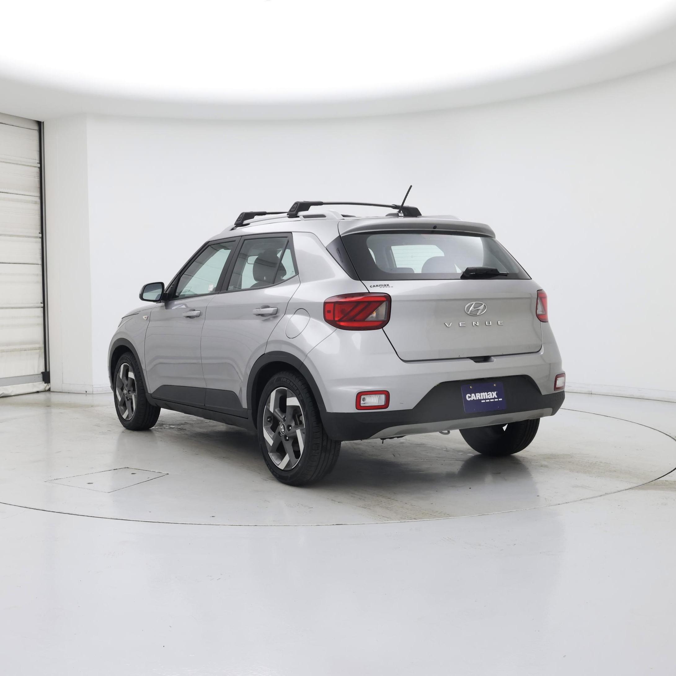 Thumbnail: 2023 Hyundai Venue - 2