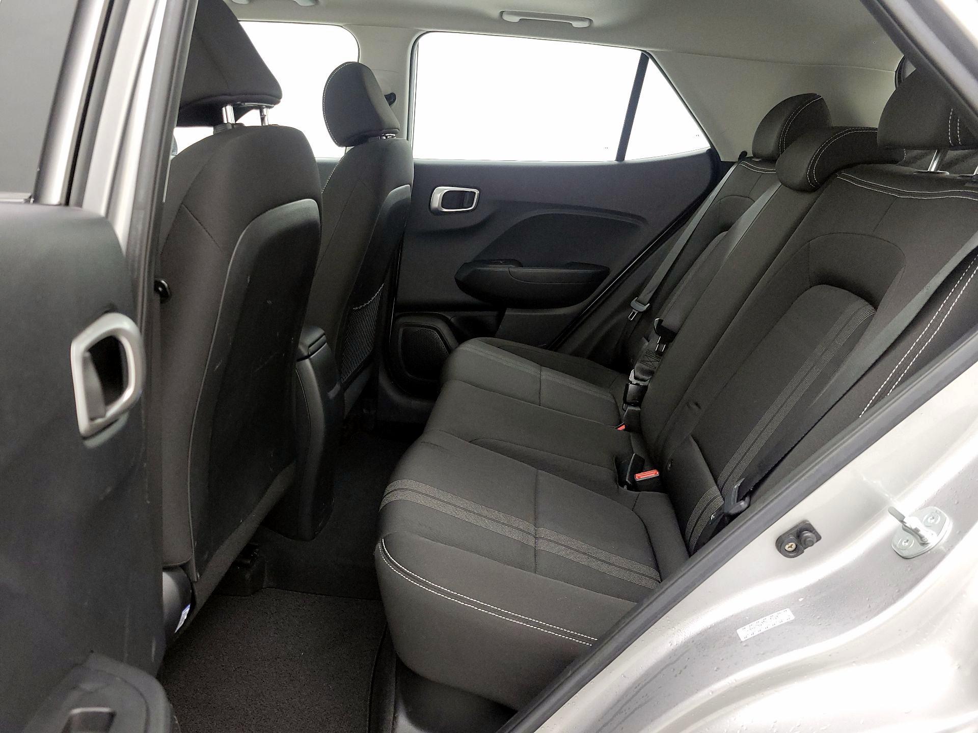 Thumbnail: 2023 Hyundai Venue - 20