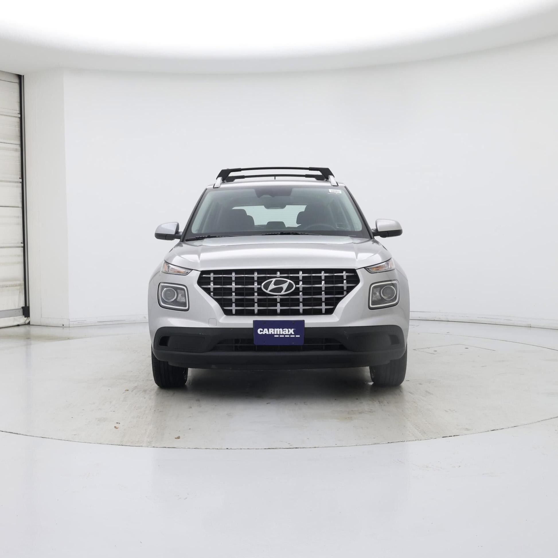 Thumbnail: 2023 Hyundai Venue - 5