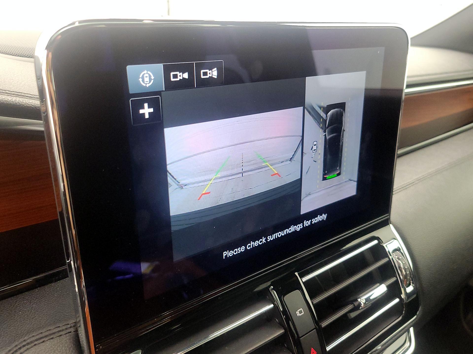 Thumbnail: 2018 Lincoln Navigator - 15