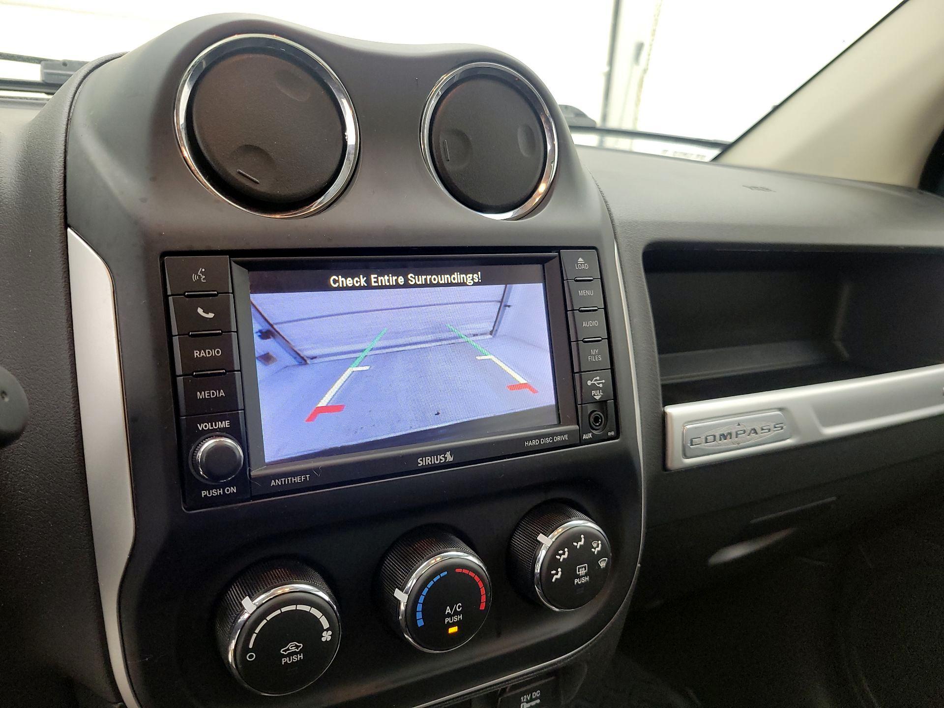 Thumbnail: 2017 Jeep Compass - 13