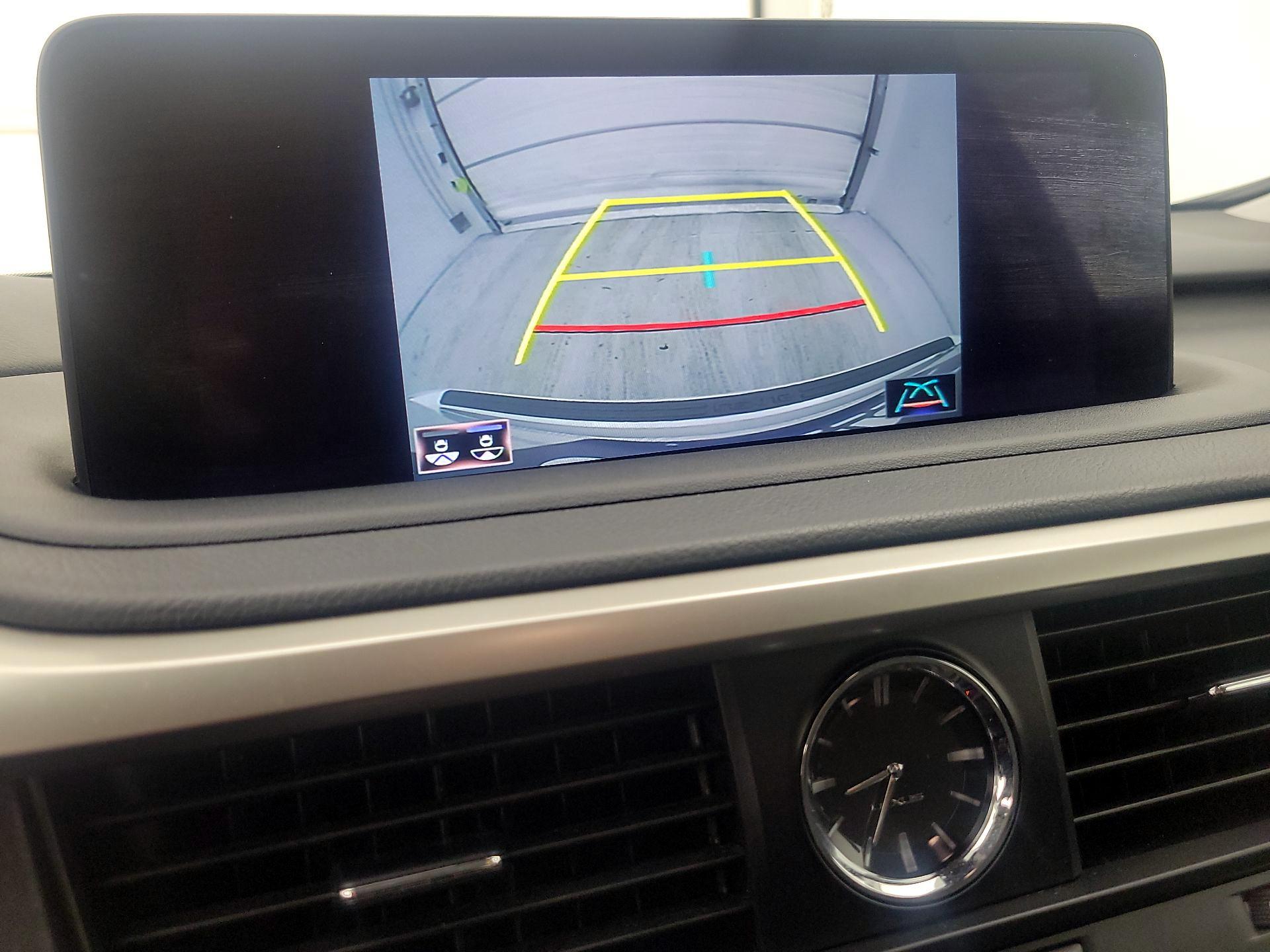 Thumbnail: 2022 Lexus RX - 15