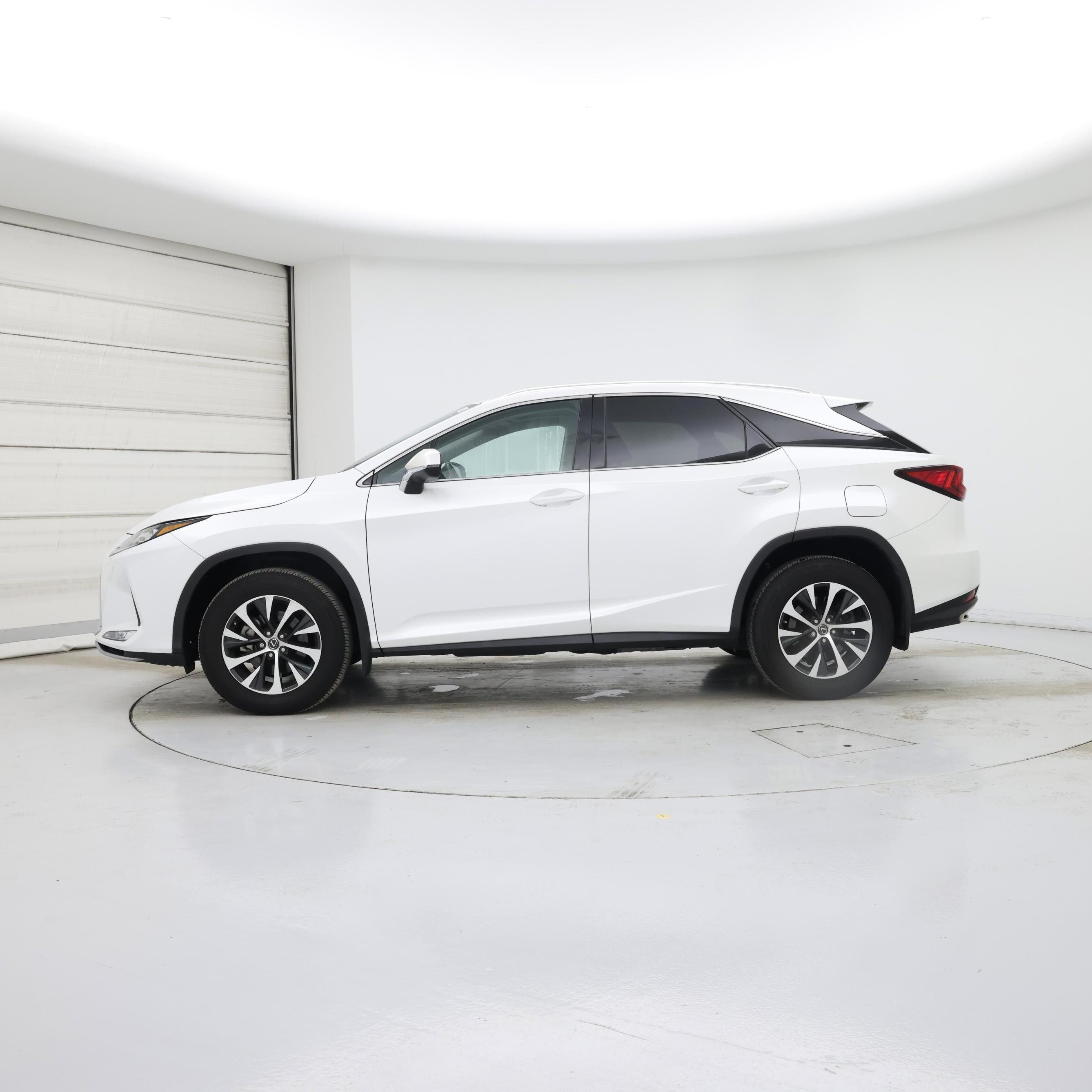 Thumbnail: 2022 Lexus RX - 3