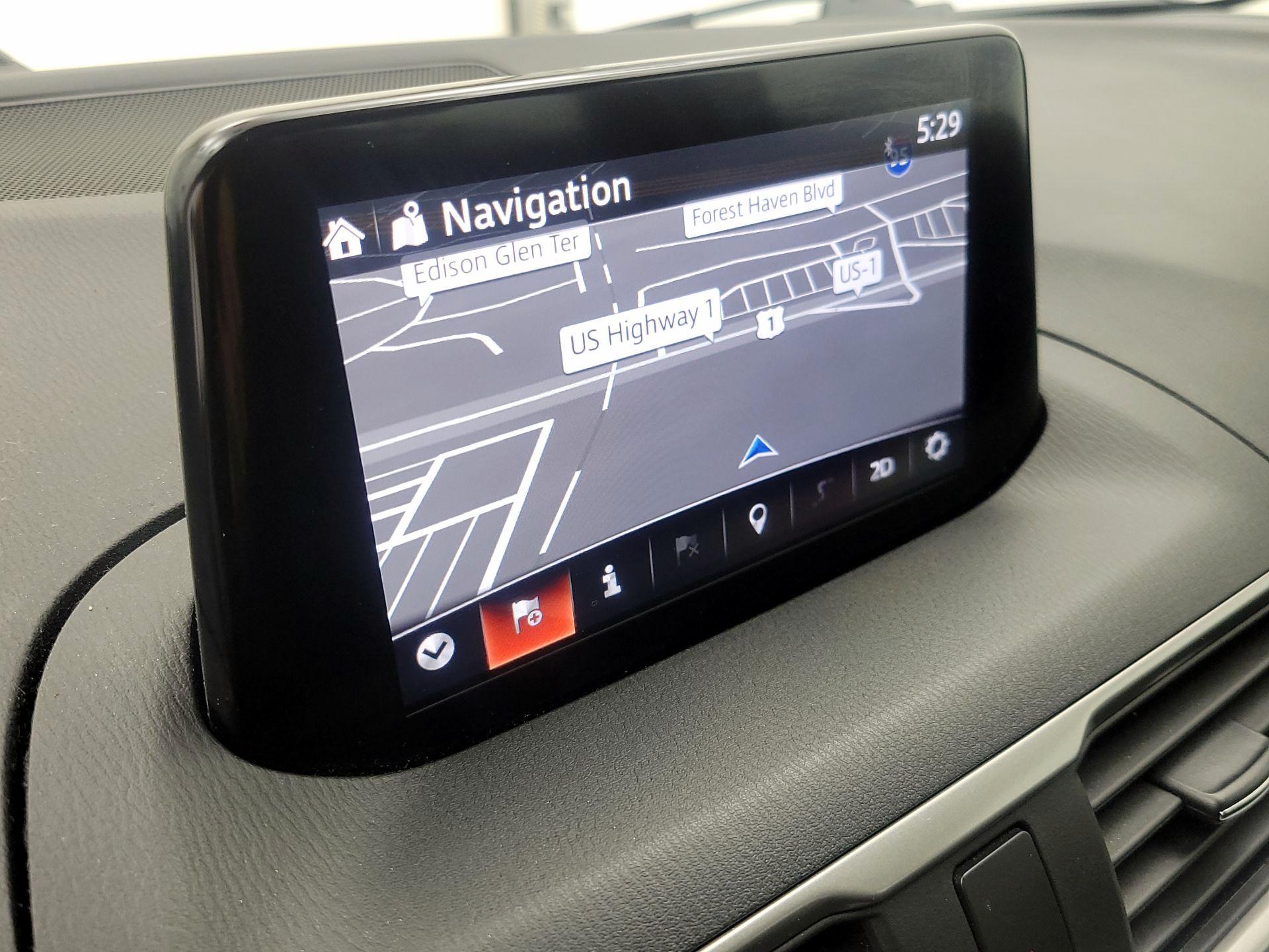 Thumbnail: 2018 Mazda Mazda3 - 13