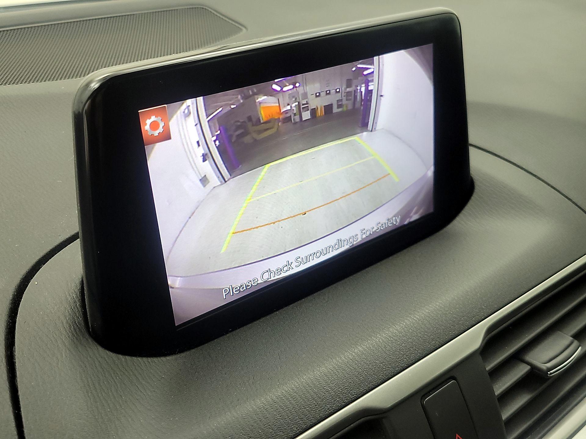 Thumbnail: 2018 Mazda Mazda3 - 14