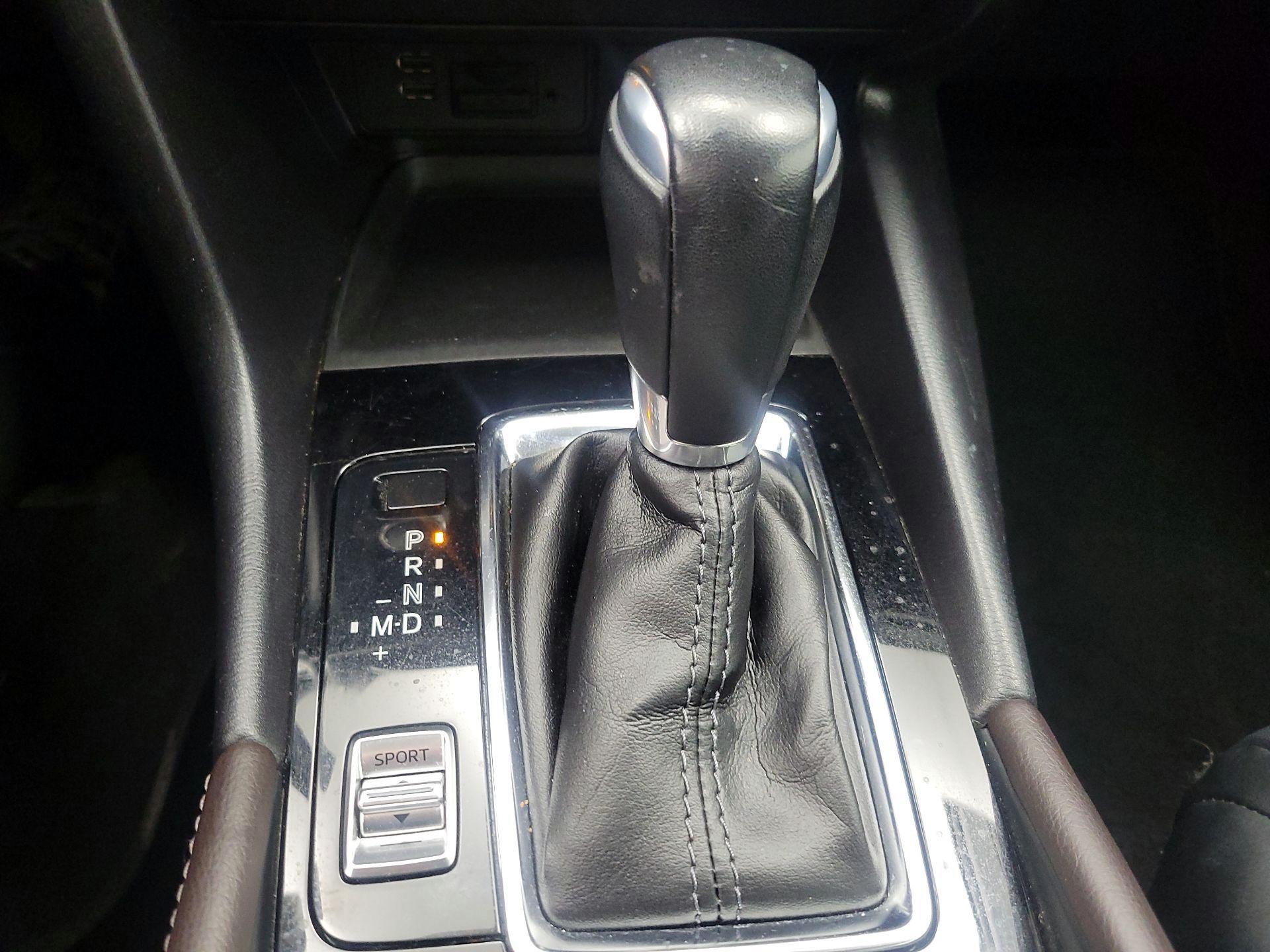 Thumbnail: 2018 Mazda Mazda3 - 17