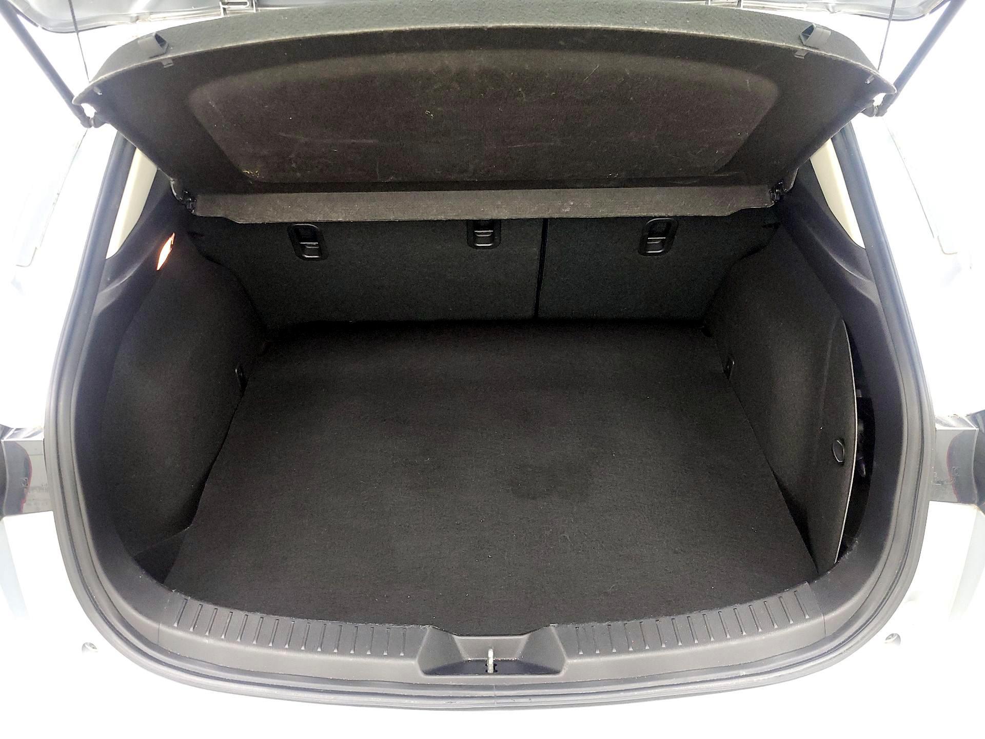 Thumbnail: 2018 Mazda Mazda3 - 19