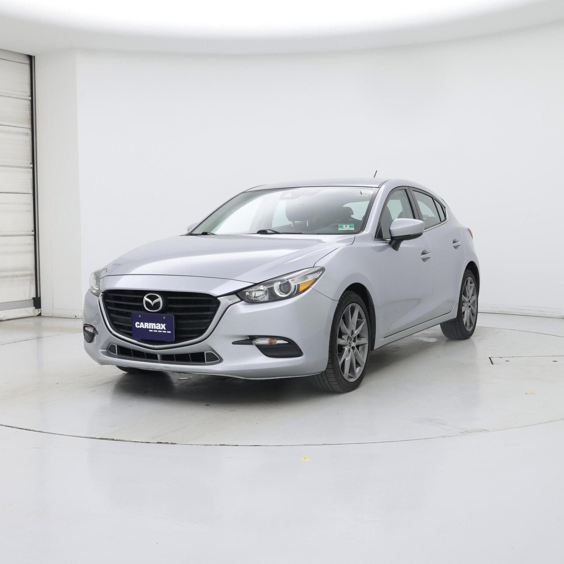 Thumbnail: 2018 Mazda Mazda3 - 4