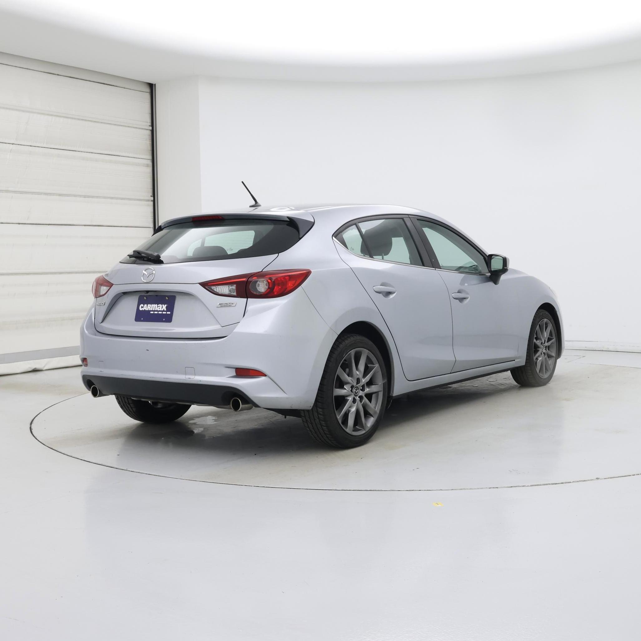 Thumbnail: 2018 Mazda Mazda3 - 8