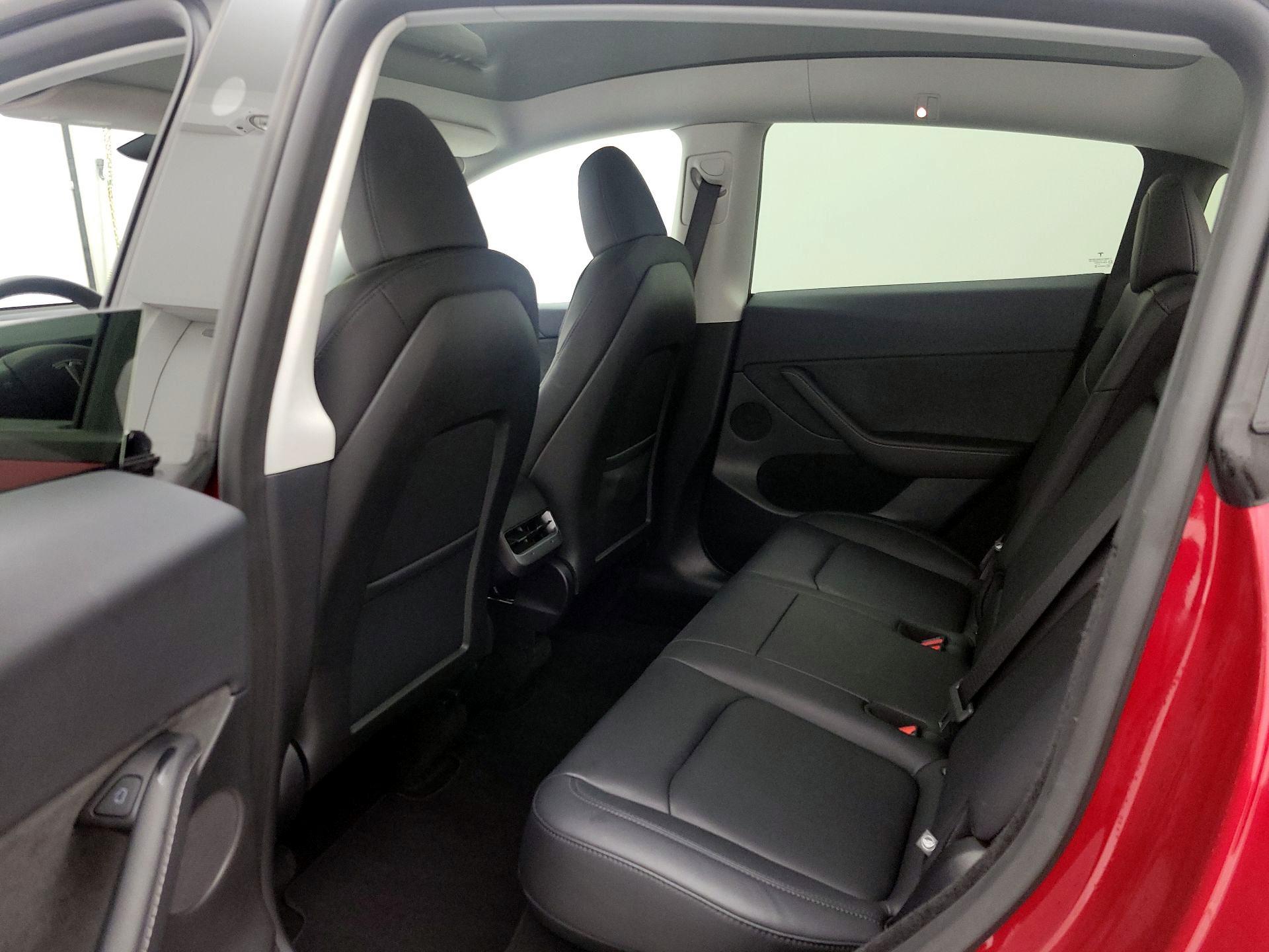 Thumbnail: 2025 Tesla Model Y - 18