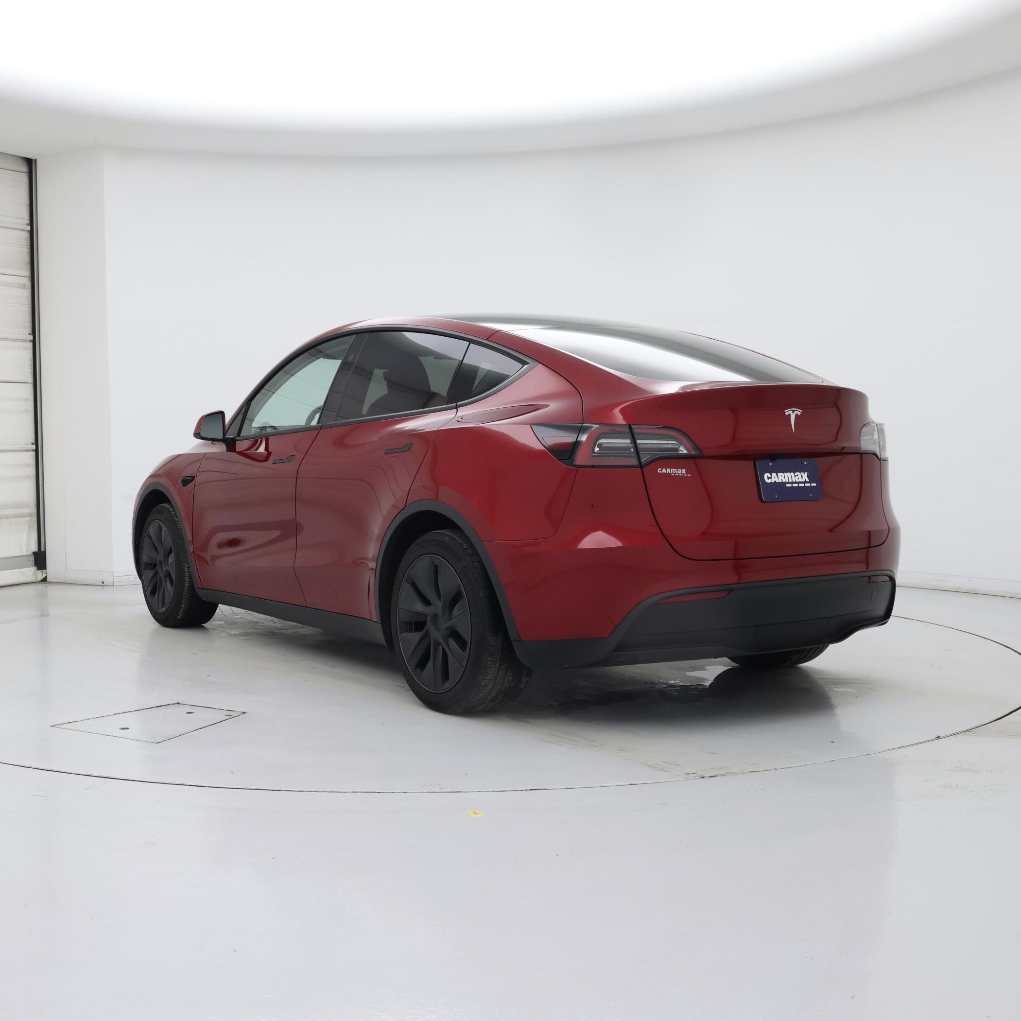 Thumbnail: 2025 Tesla Model Y - 2