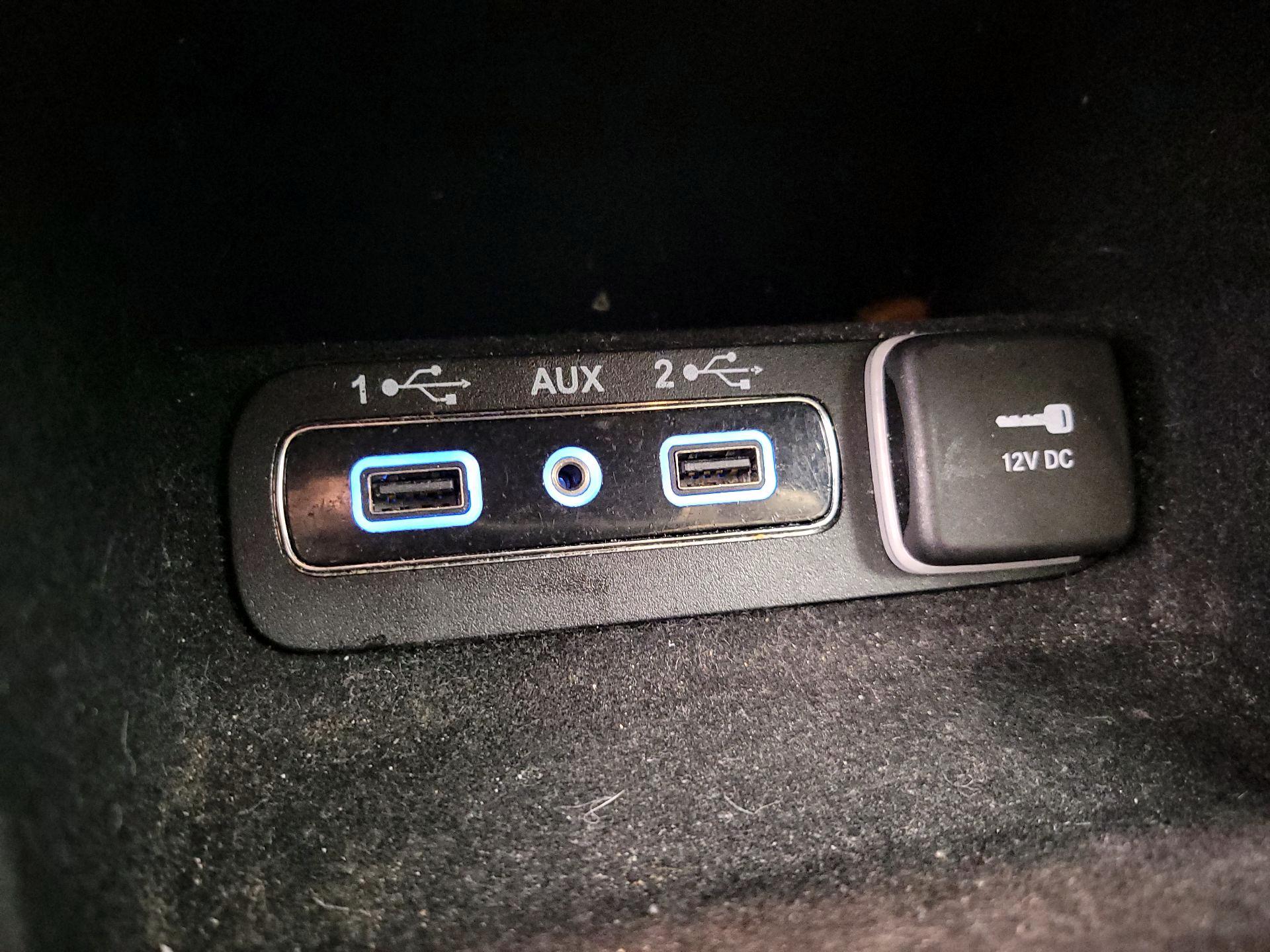 Thumbnail: 2020 Jeep Grand Cherokee - 19