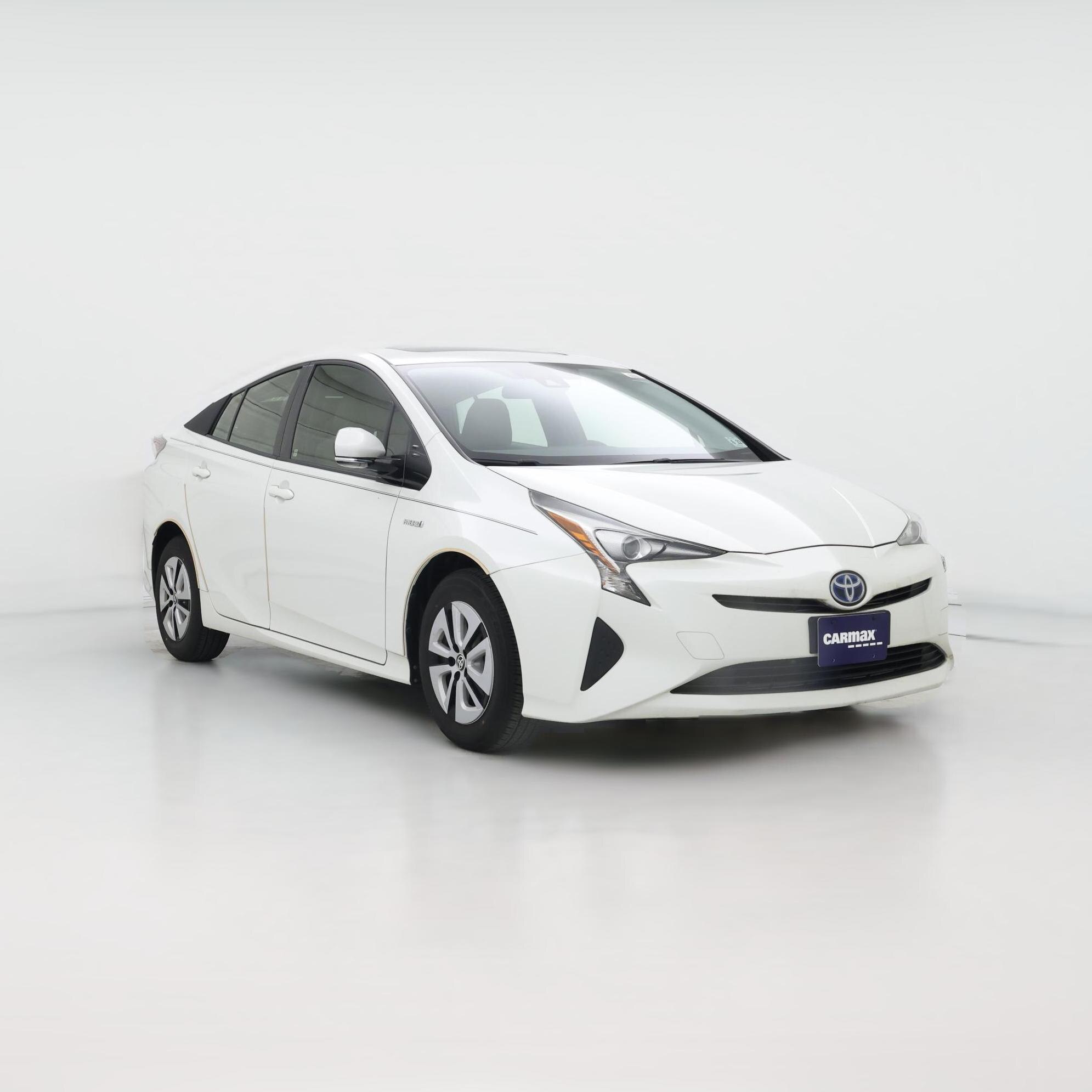 Thumbnail: 2017 Toyota Prius - 1