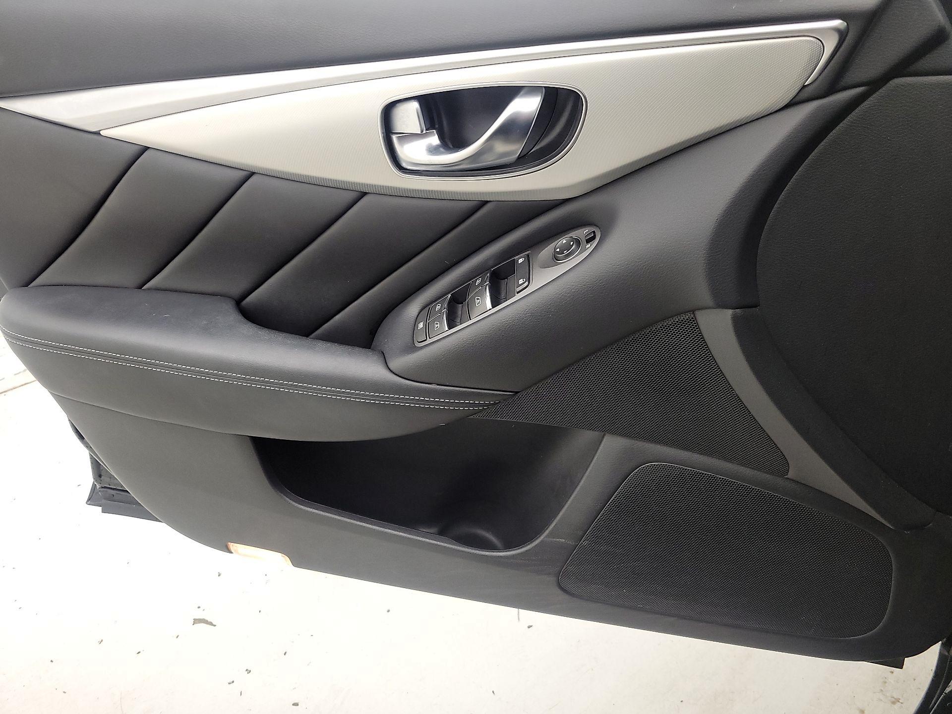 Thumbnail: 2019 INFINITI Q50 - 12