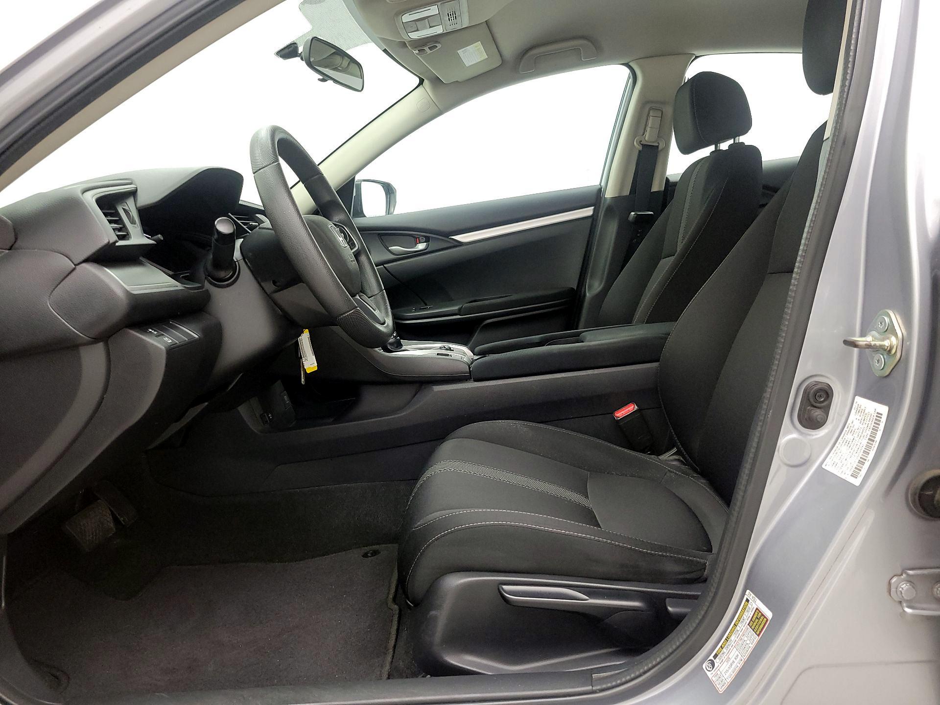 Thumbnail: 2016 Honda Civic - 11