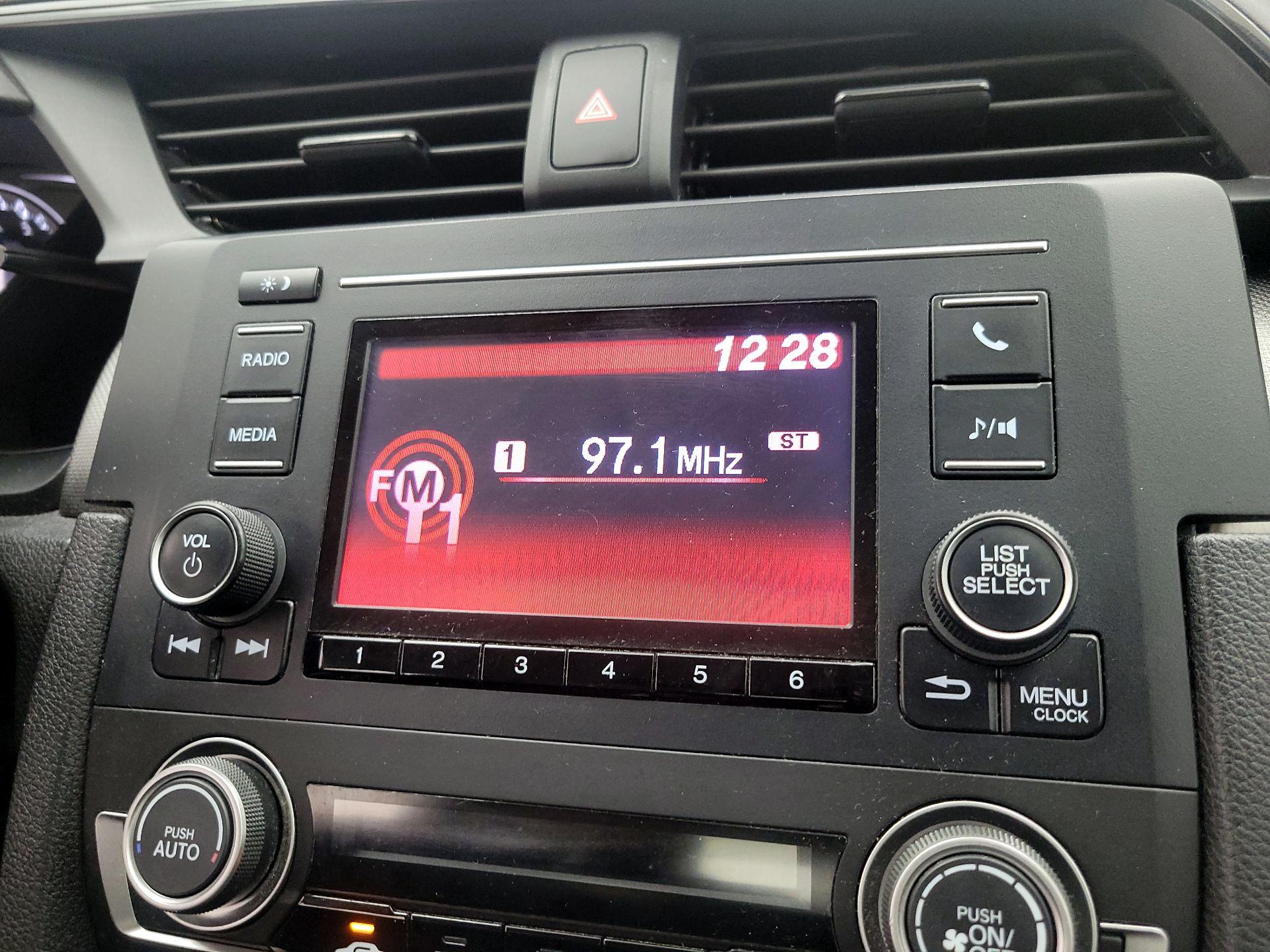 Thumbnail: 2016 Honda Civic - 15