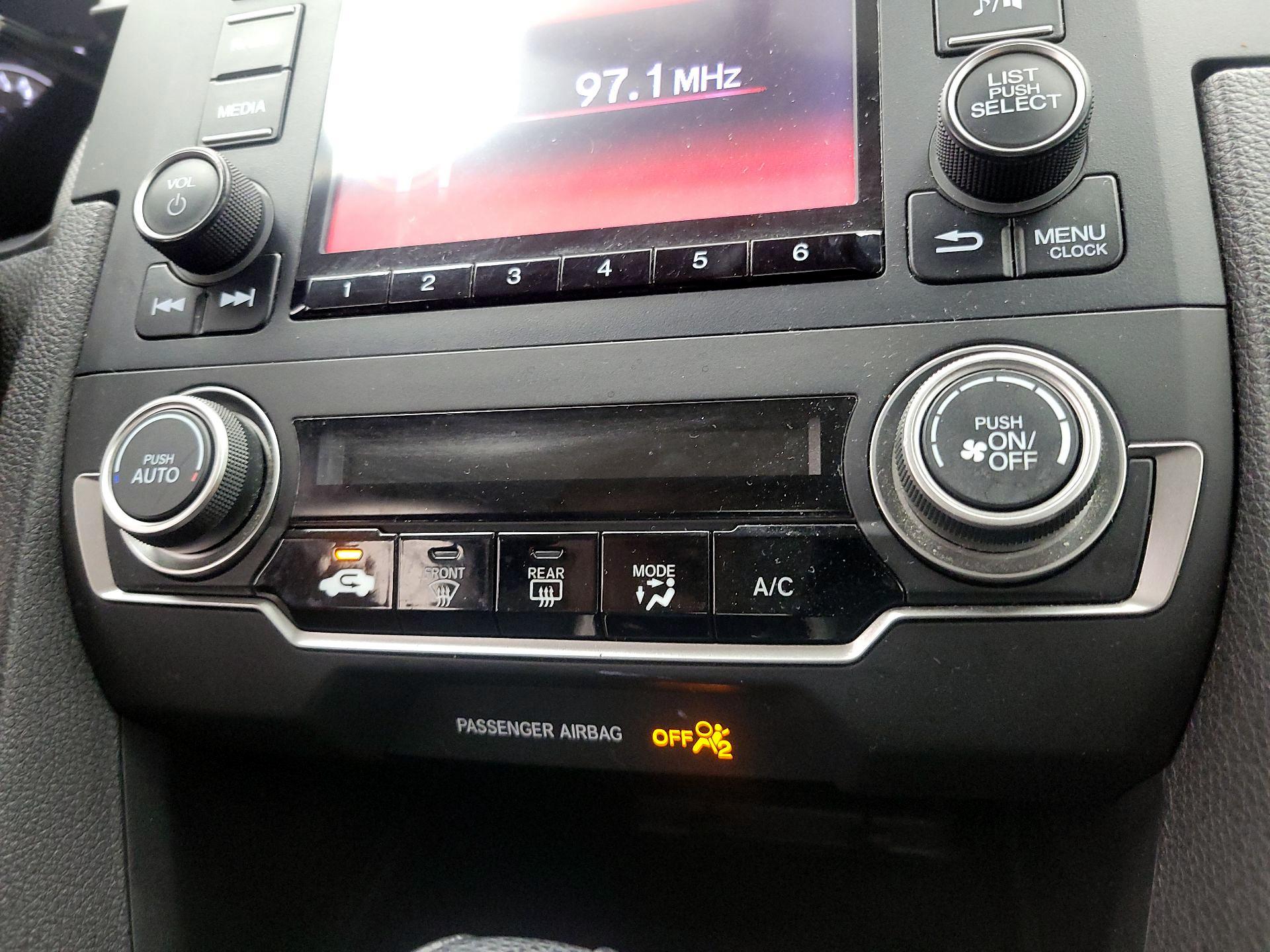 Thumbnail: 2016 Honda Civic - 16