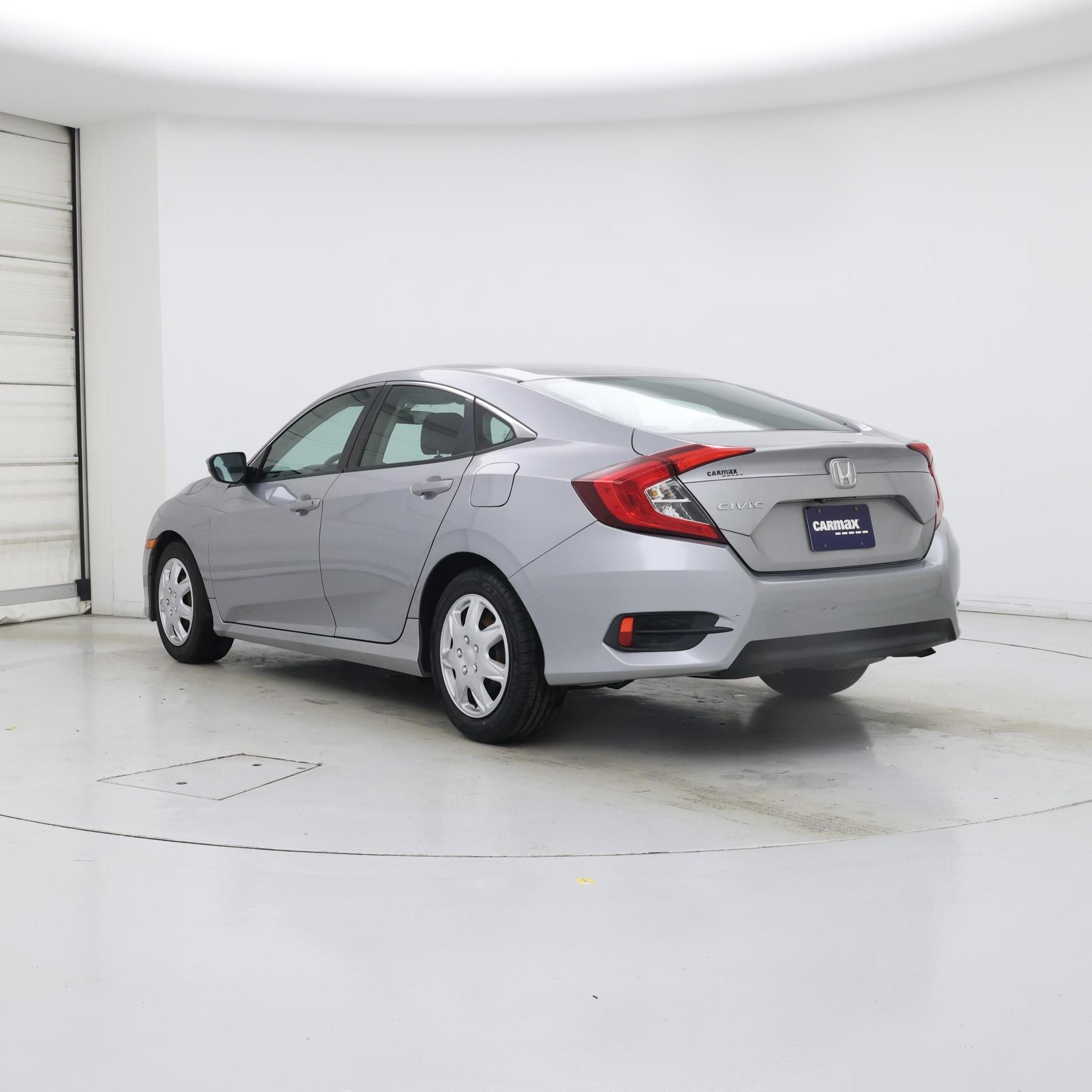 Thumbnail: 2016 Honda Civic - 2