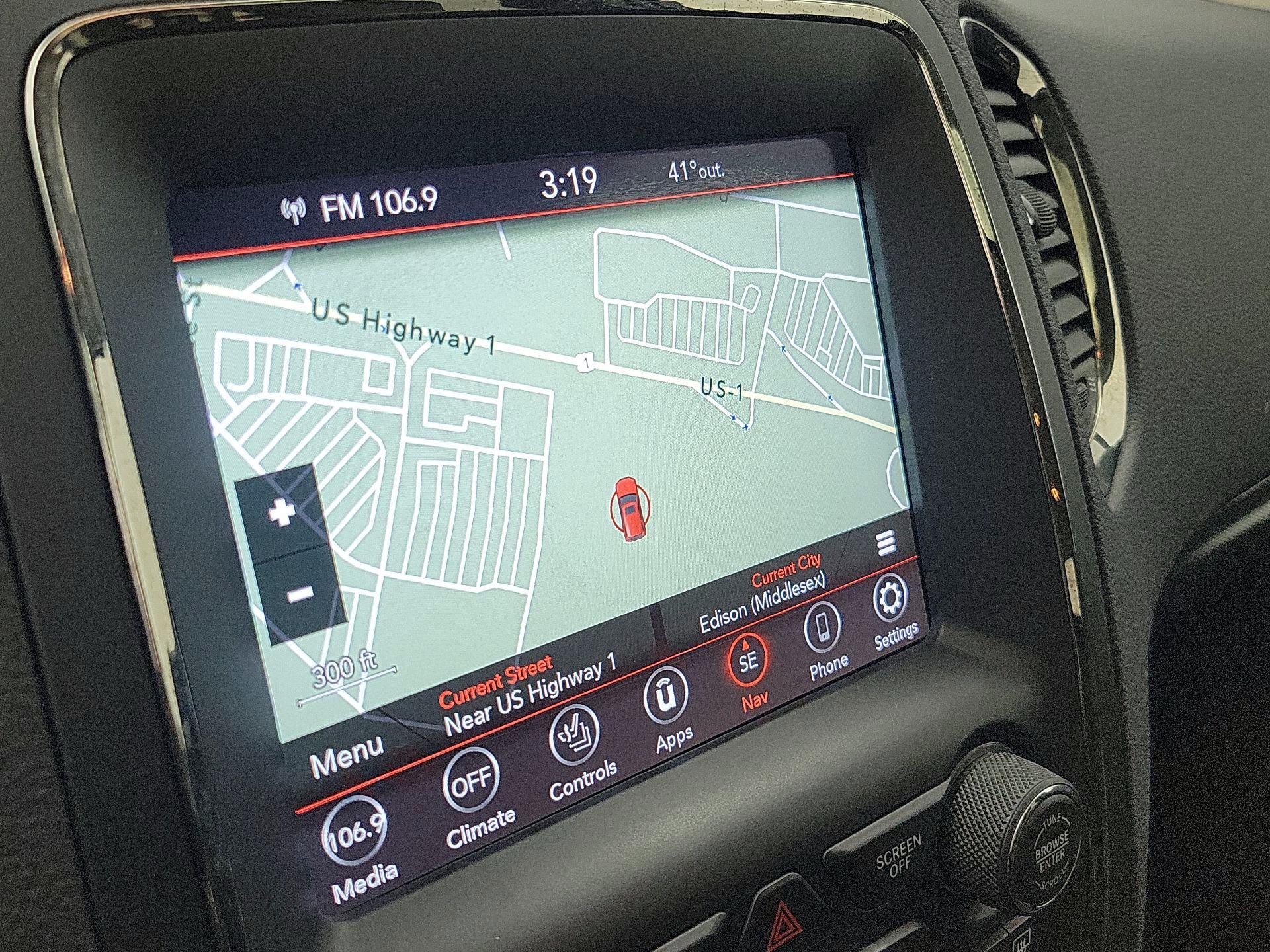 Thumbnail: 2019 Dodge Durango - 14