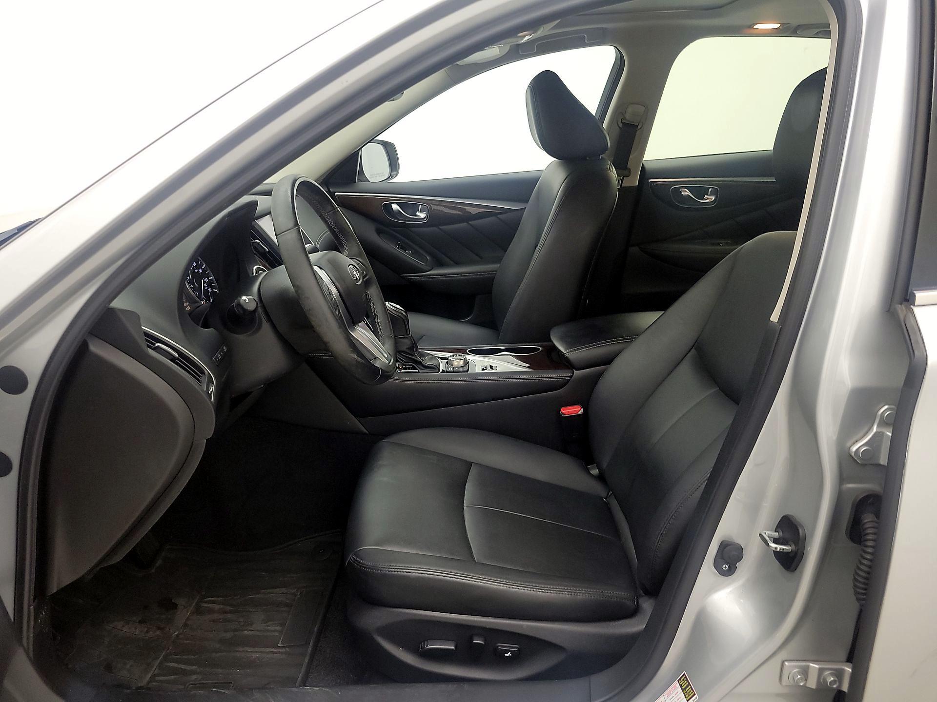 Thumbnail: 2019 INFINITI Q50 - 11