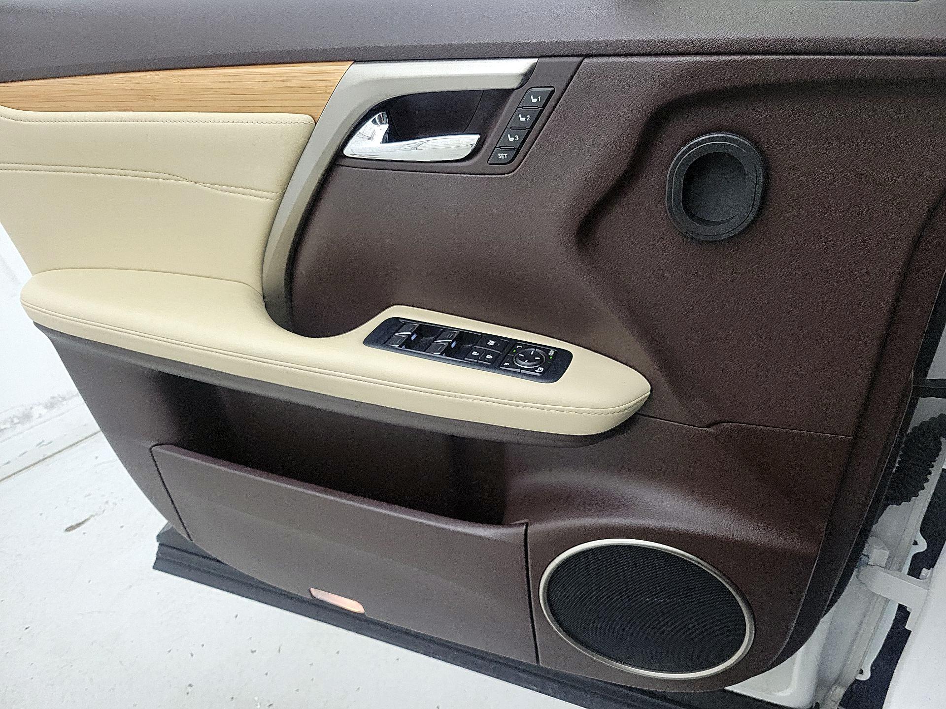 Thumbnail: 2018 Lexus RX - 12