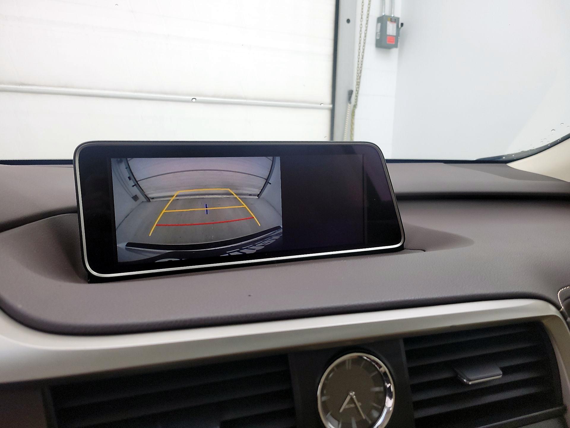 Thumbnail: 2018 Lexus RX - 14