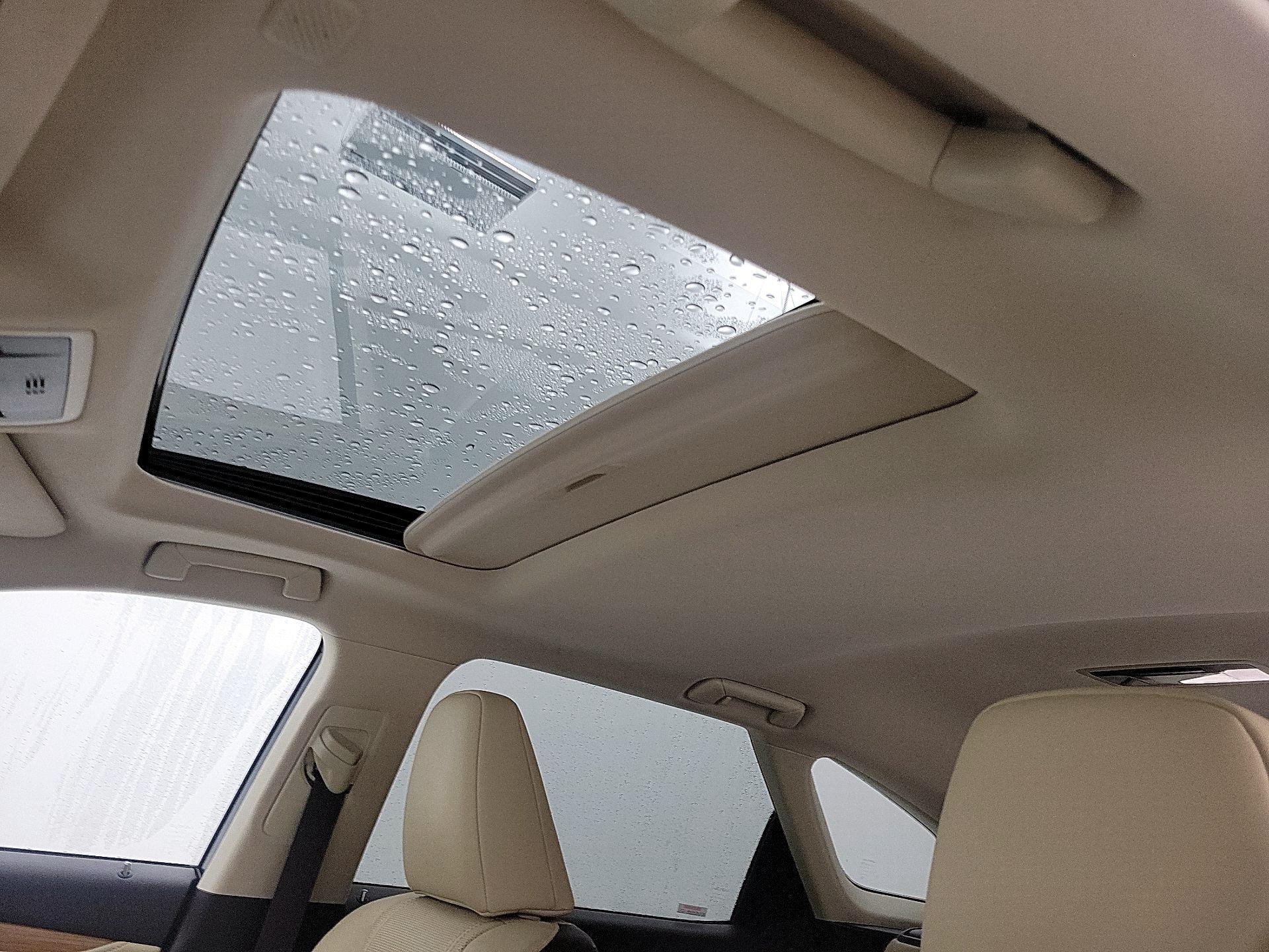 Thumbnail: 2018 Lexus RX - 18