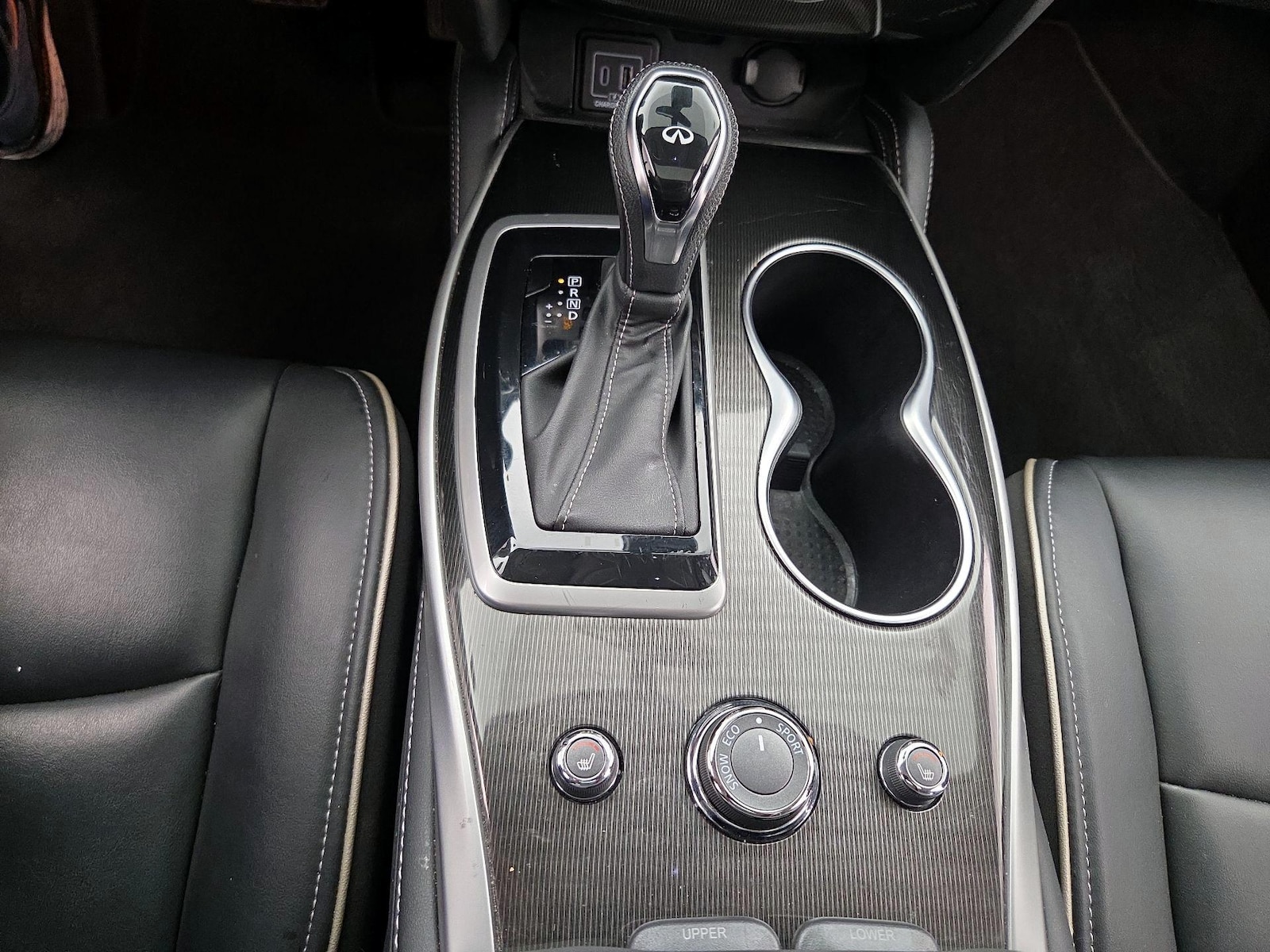 2019 INFINITI QX60 LUXE - Photo 18