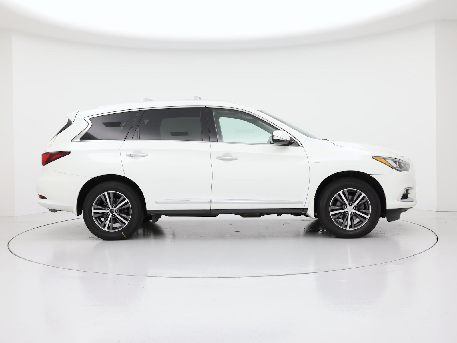 2019 INFINITI QX60 LUXE - Photo 8