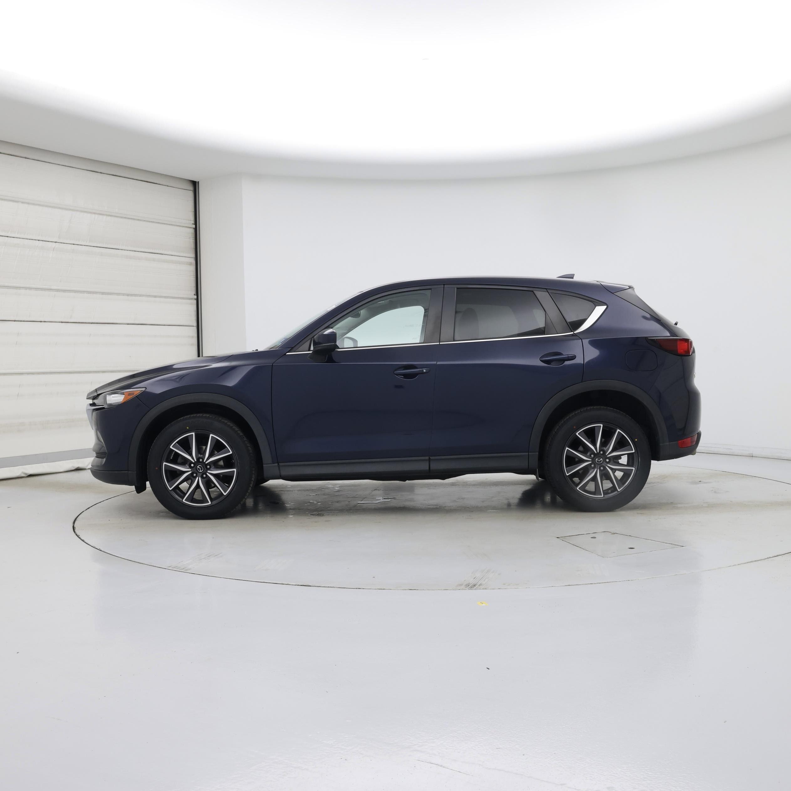 Thumbnail: 2018 Mazda CX-5 - 3