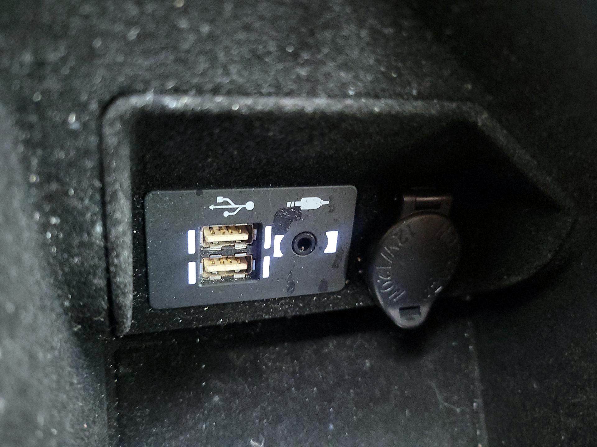 Thumbnail: 2023 Lexus IS - 18