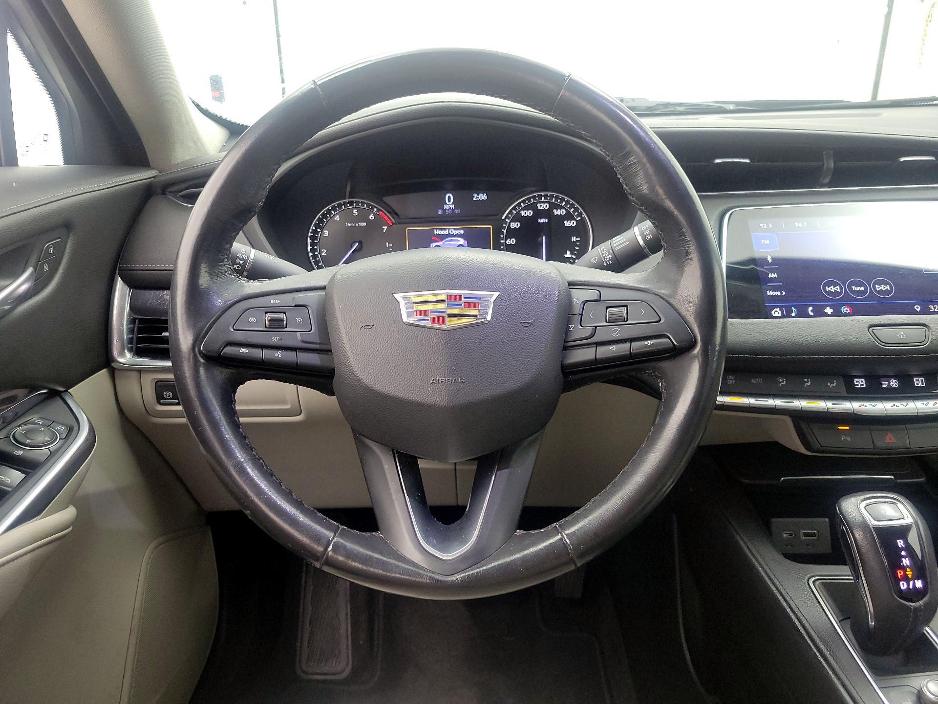 Thumbnail: 2019 Cadillac XT4 - 10