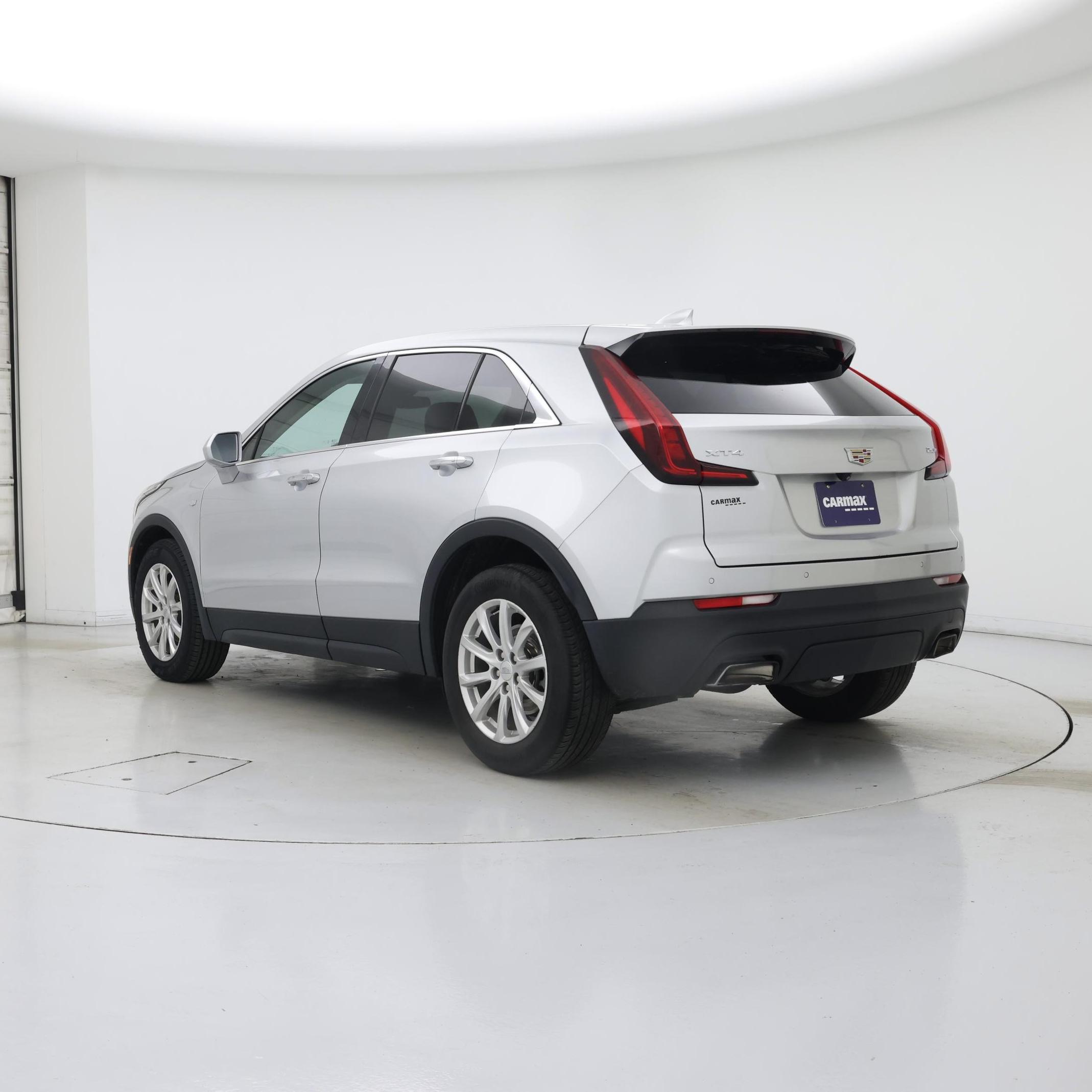Thumbnail: 2019 Cadillac XT4 - 2